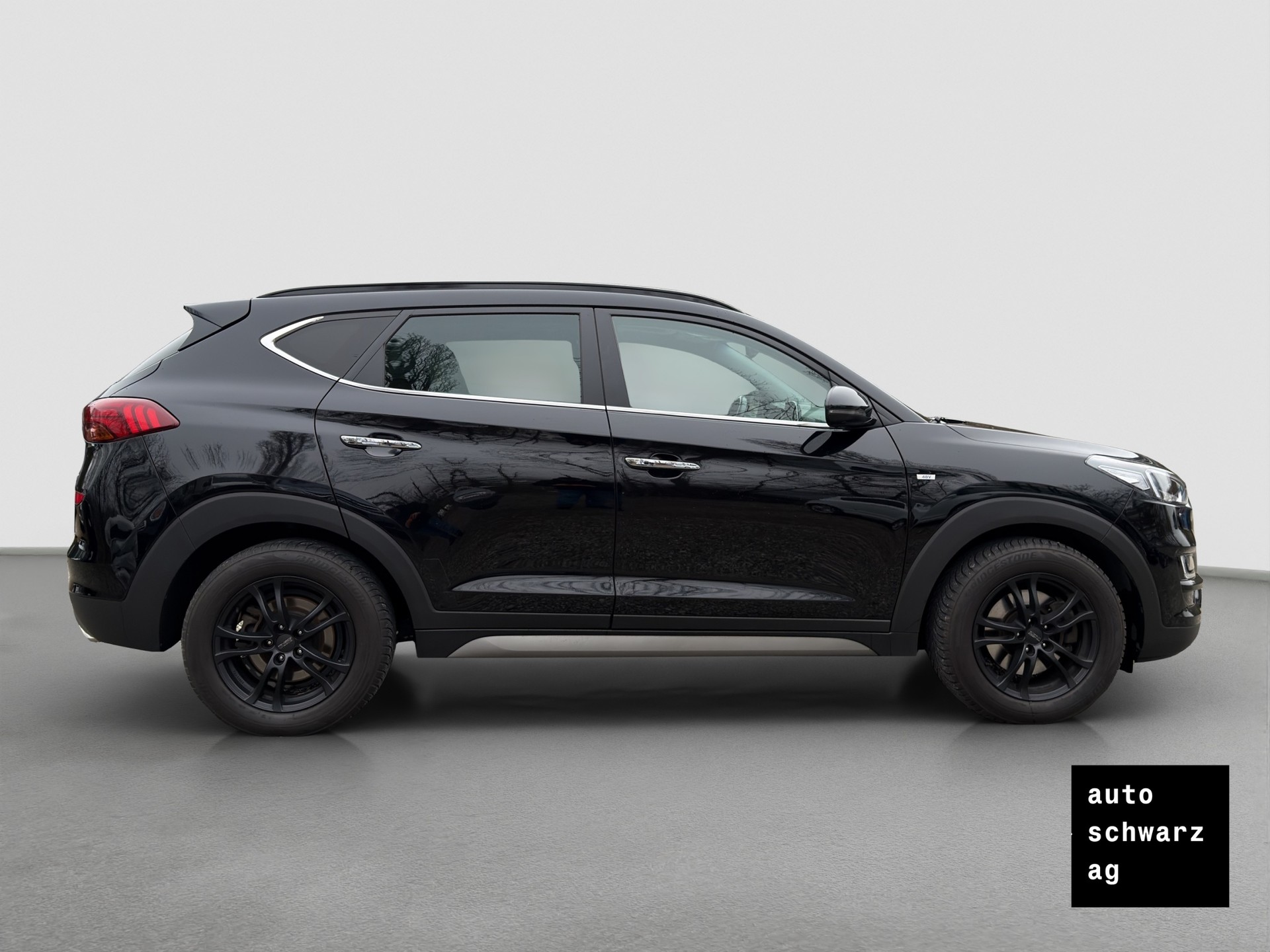 HYUNDAI Tucson 2.0 CRDI Vertex Mild Hybrid 4WD Automatic-showroom-element-3