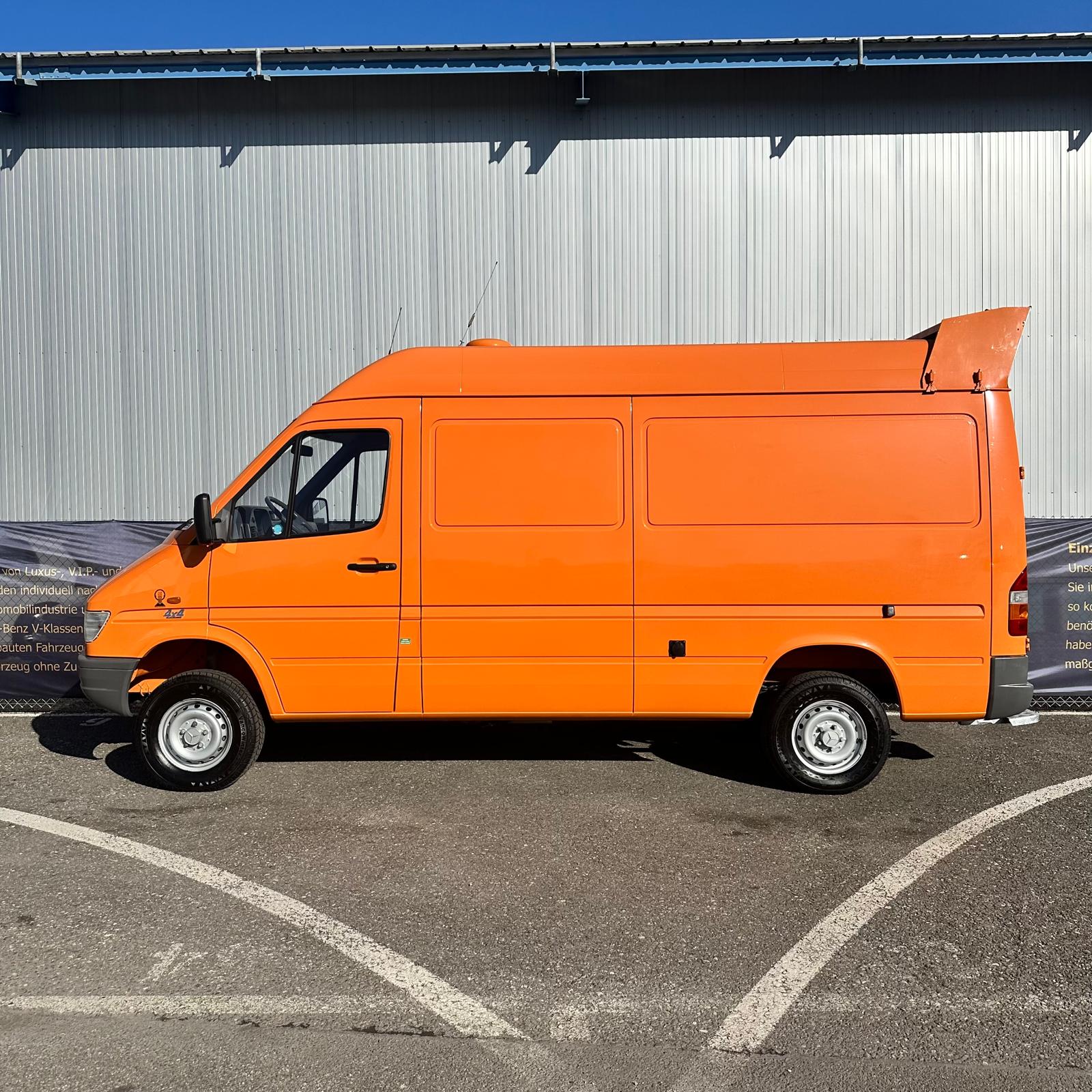 MERCEDES-BENZ Sprinter 314 Standard Hochdach 4x4-image-9