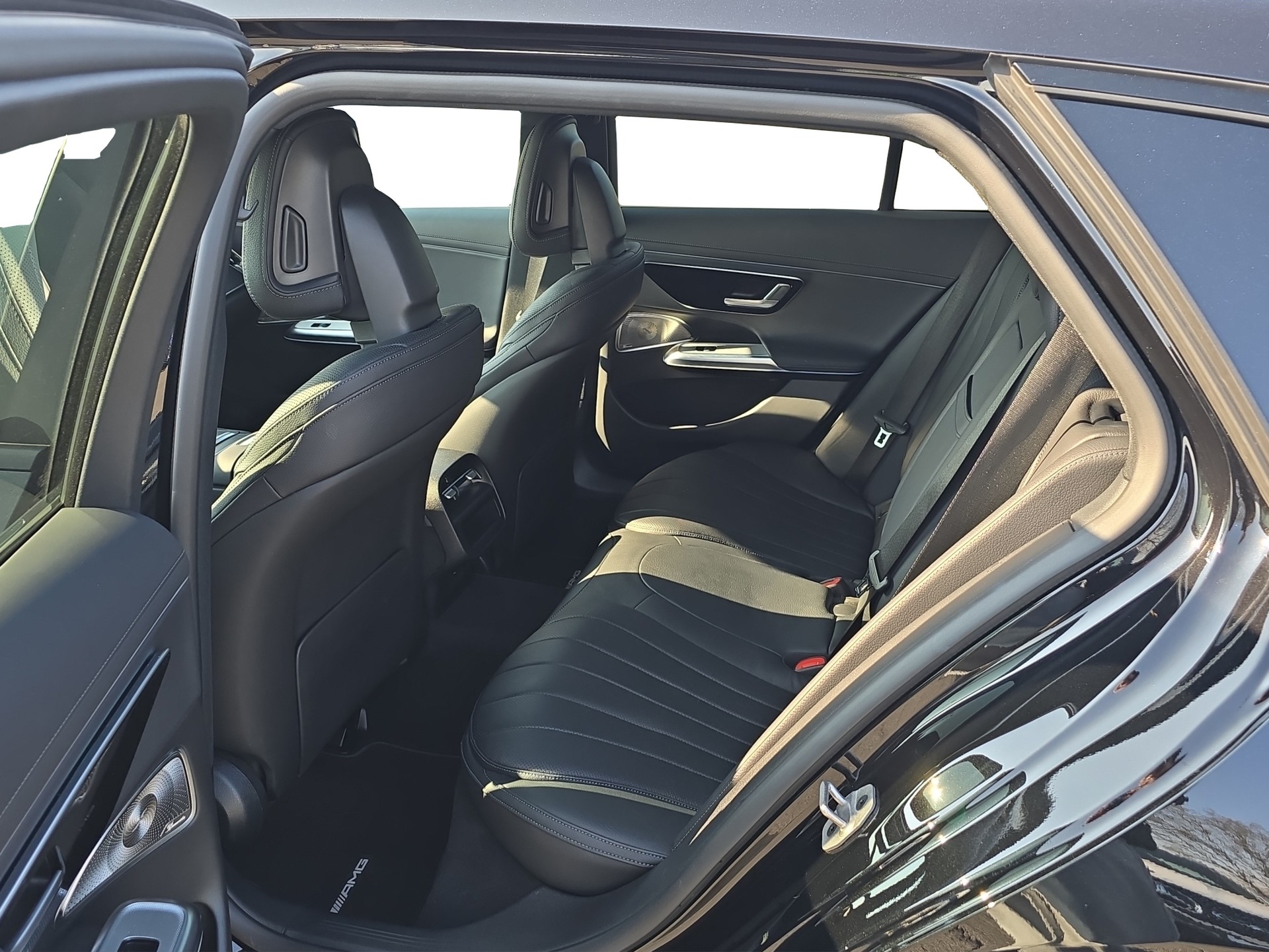 MERCEDES-BENZ E 200 T 9G-Tronic 4Matic-image-8
