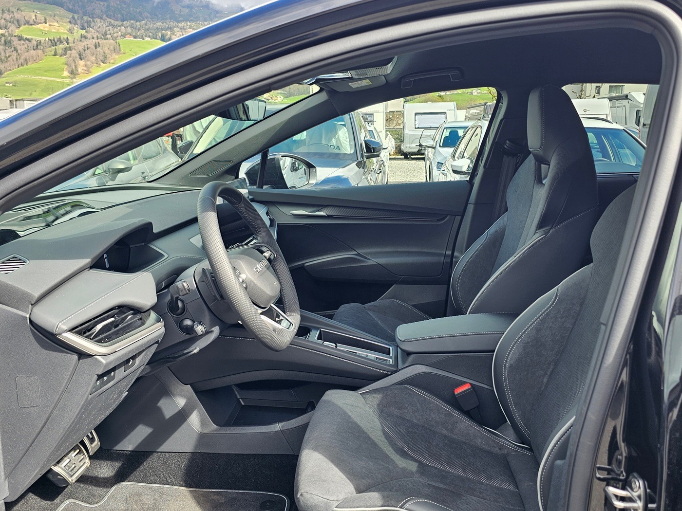 SKODA Enyaq 85x Sportline 4x4-image-7