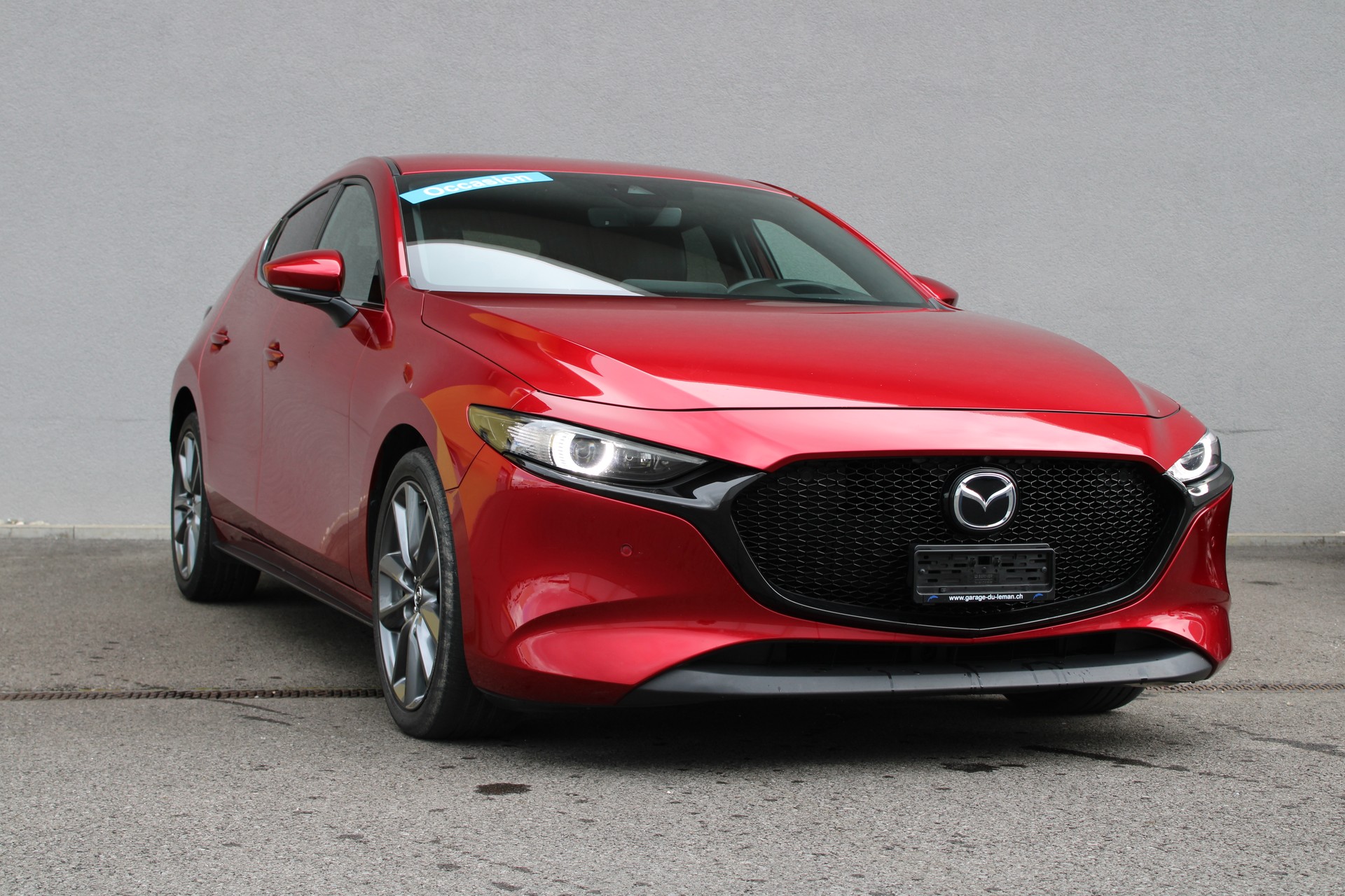 MAZDA 3 Hatchback SKYACTIV-X M Hybrid 180 Ambition Plus AWD-showroom-element-2