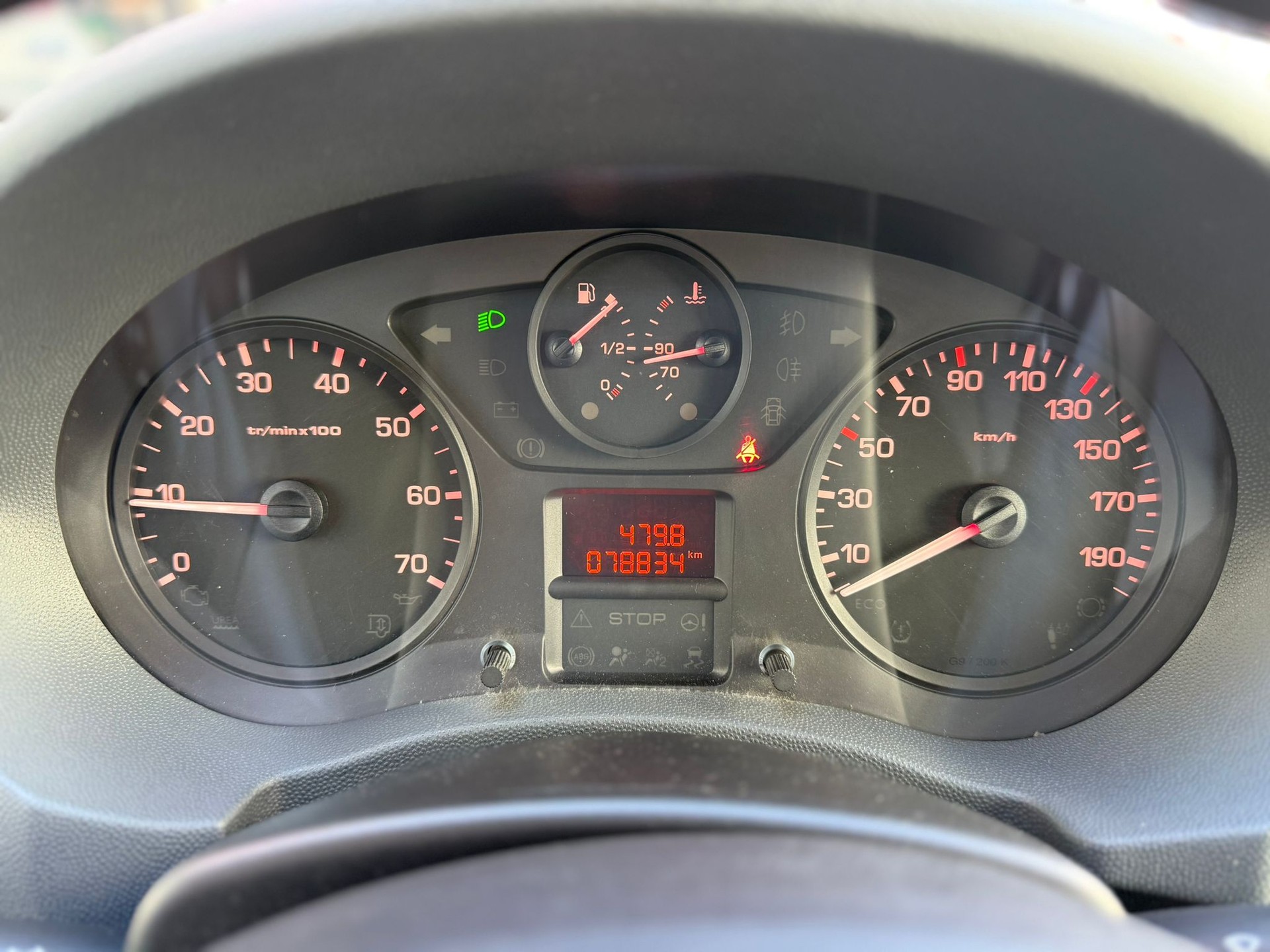 CITROEN Jumpy 2.0 HDi L2H1 Attraction-image-15