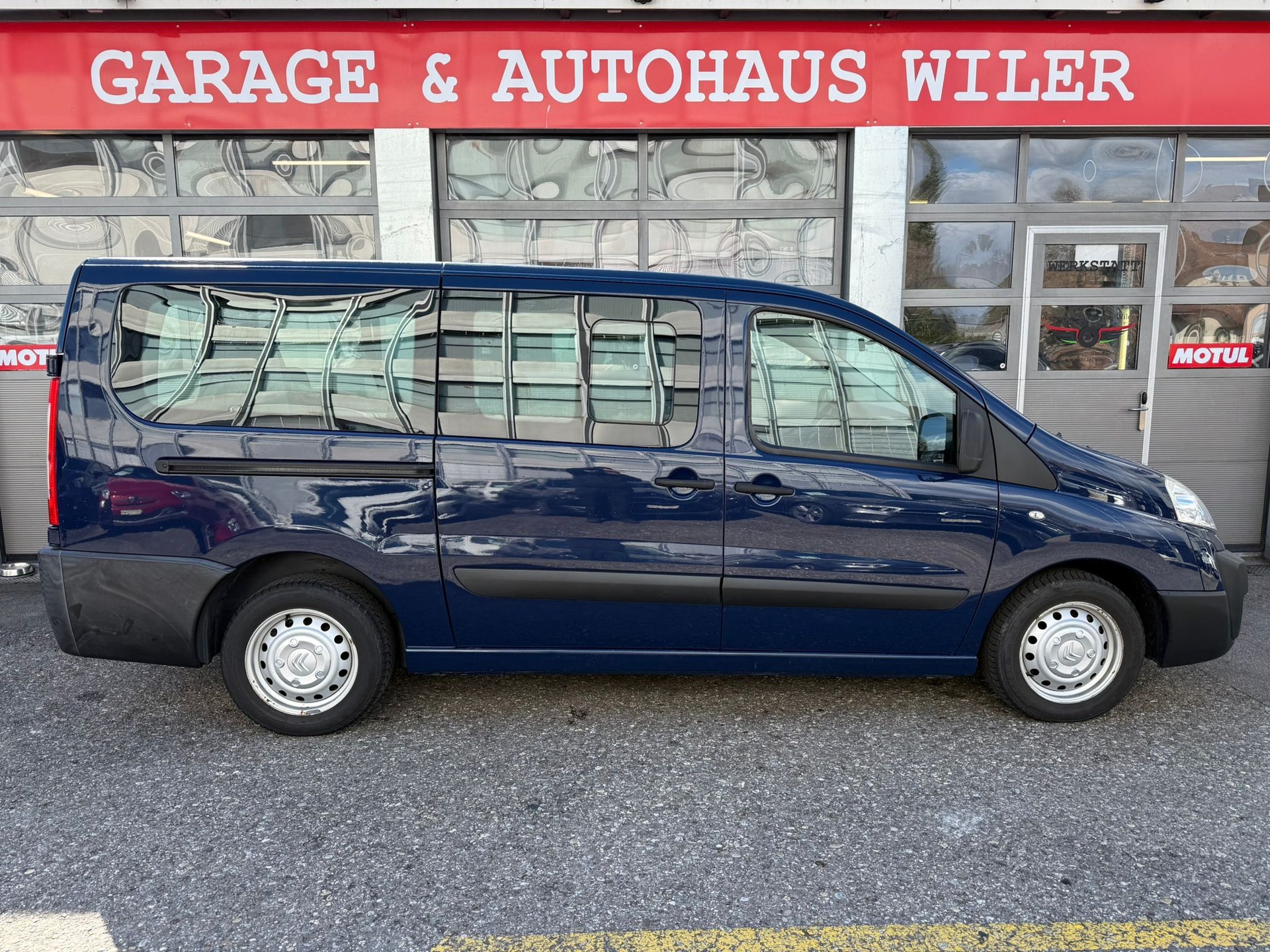 CITROEN Jumpy 2.0 HDi L2H1 Attraction-image-3