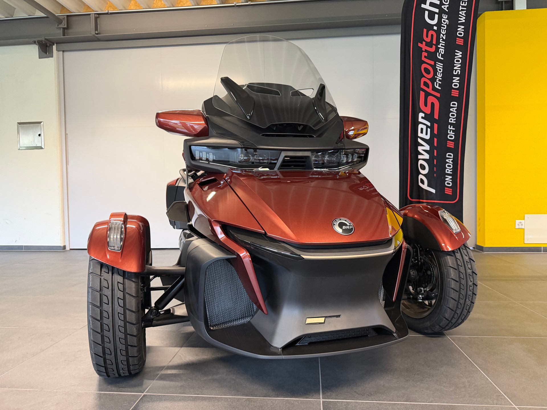 CAN-AM Spyder RT Sea to Sky-image-14