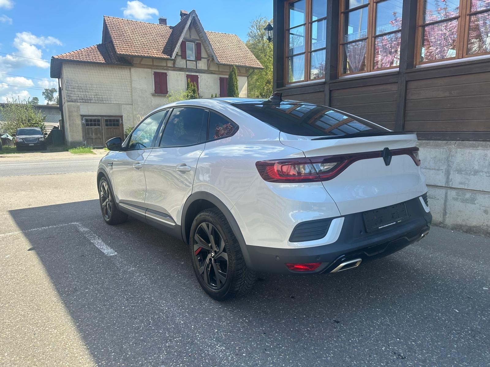 RENAULT Arkana 1.3 TCe R.S.Line EDC-showroom-element-3