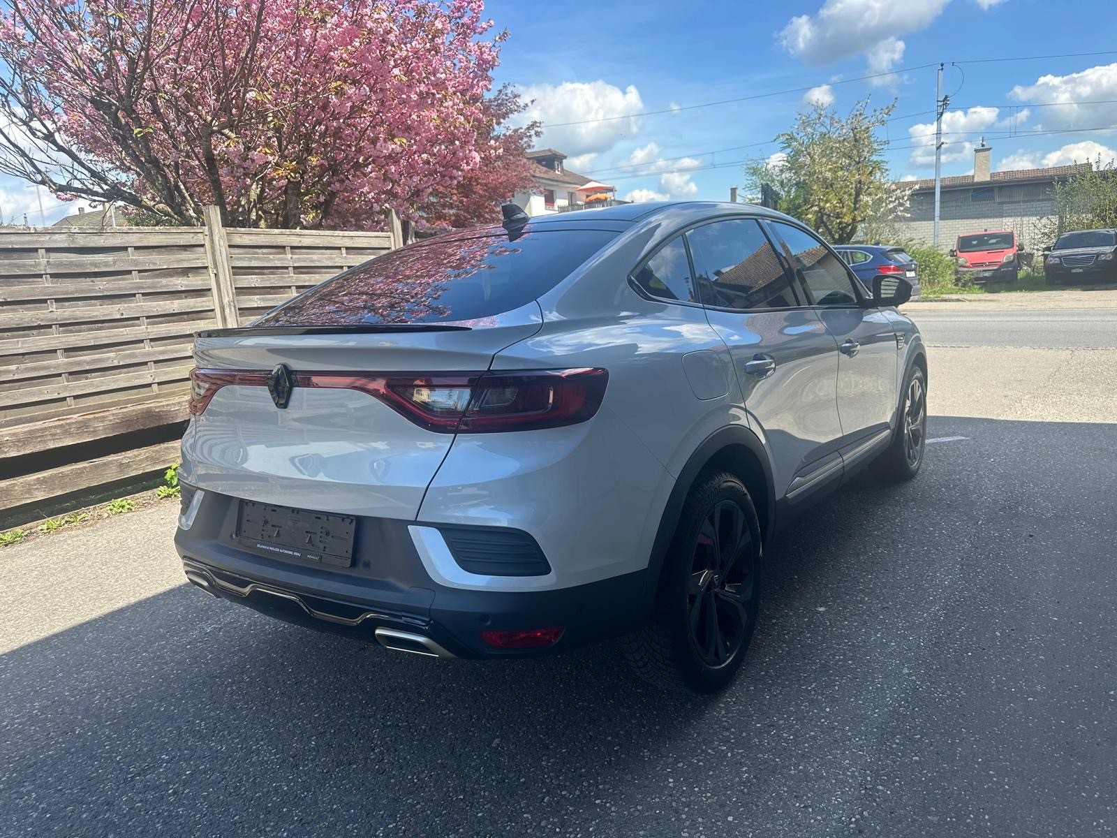 RENAULT Arkana 1.3 TCe R.S.Line EDC-showroom-element-2
