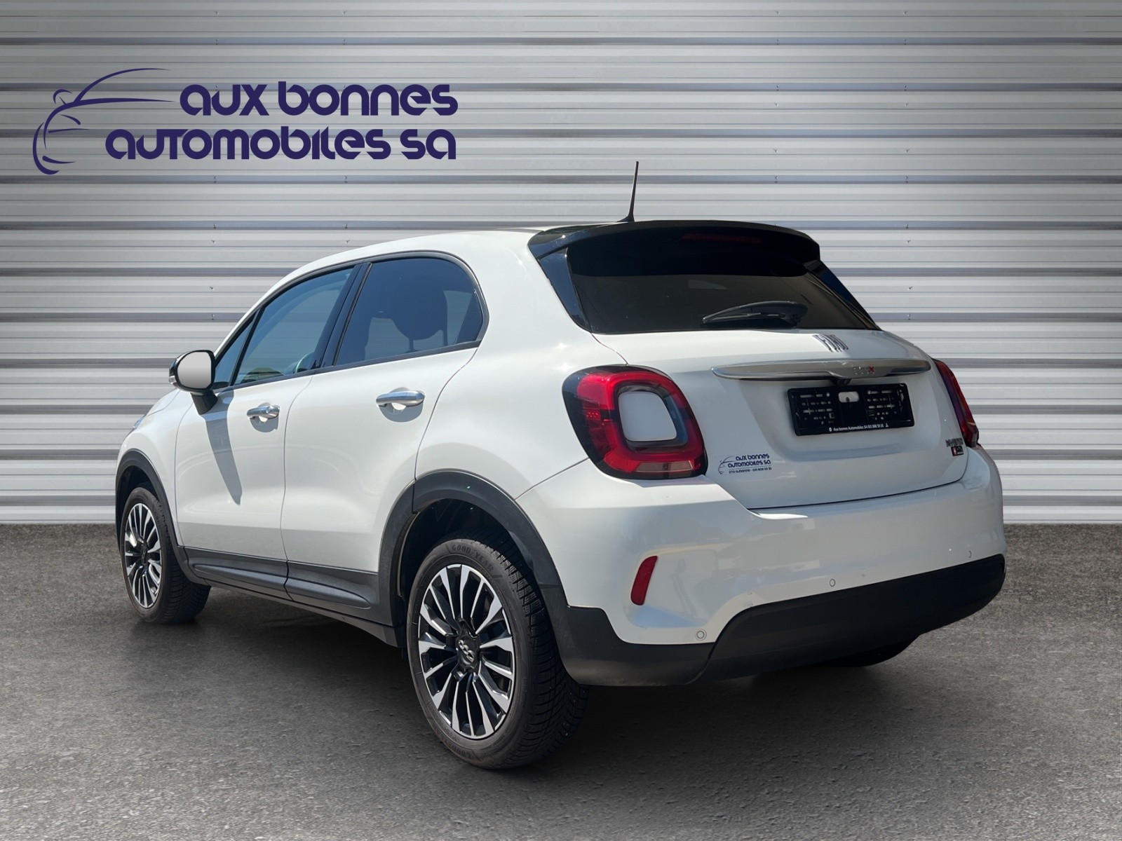 FIAT 500X 1.5 Hybrid Swiss Edition DCT-showroom-element-1