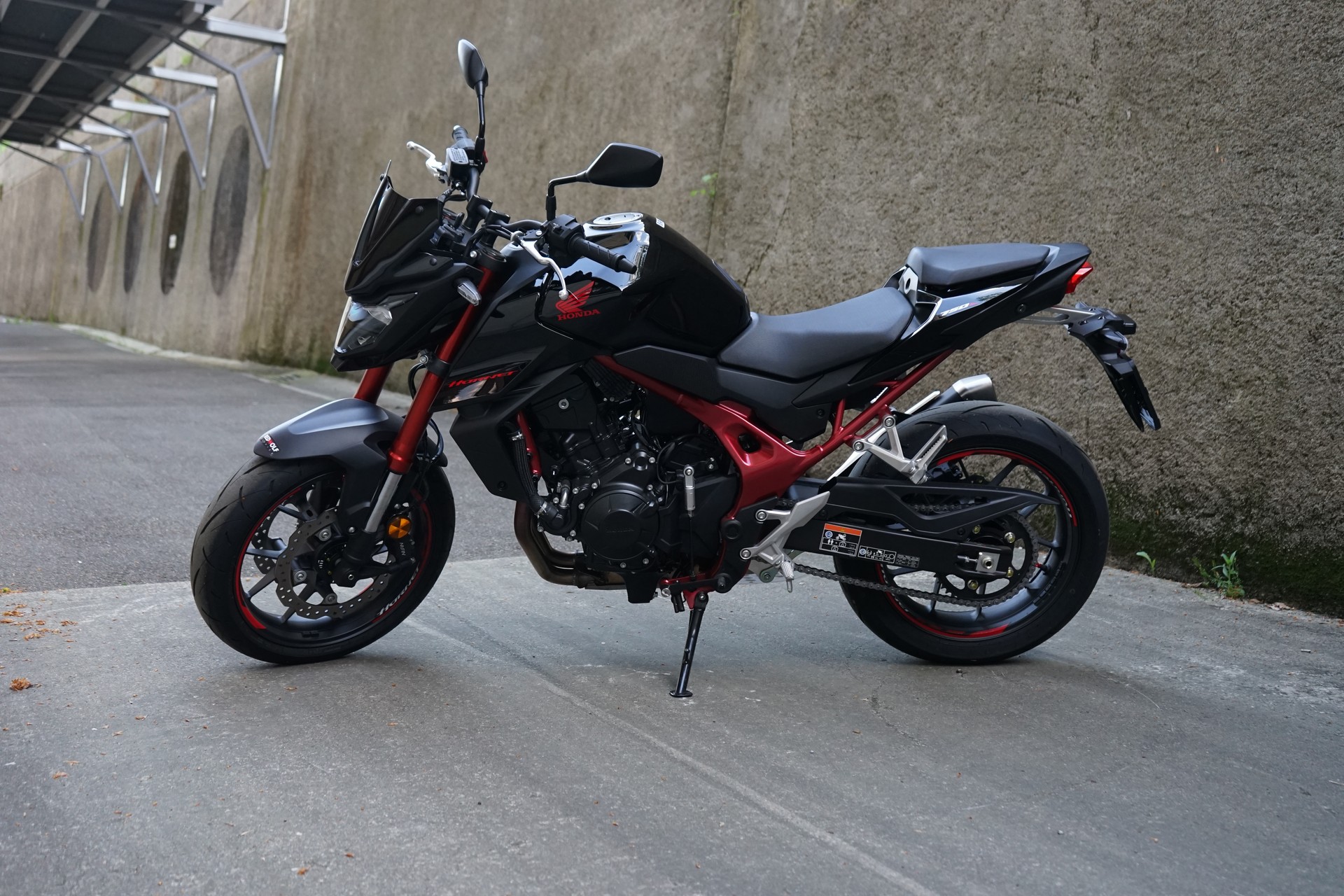 HONDA CB 750 Hornet-image-1