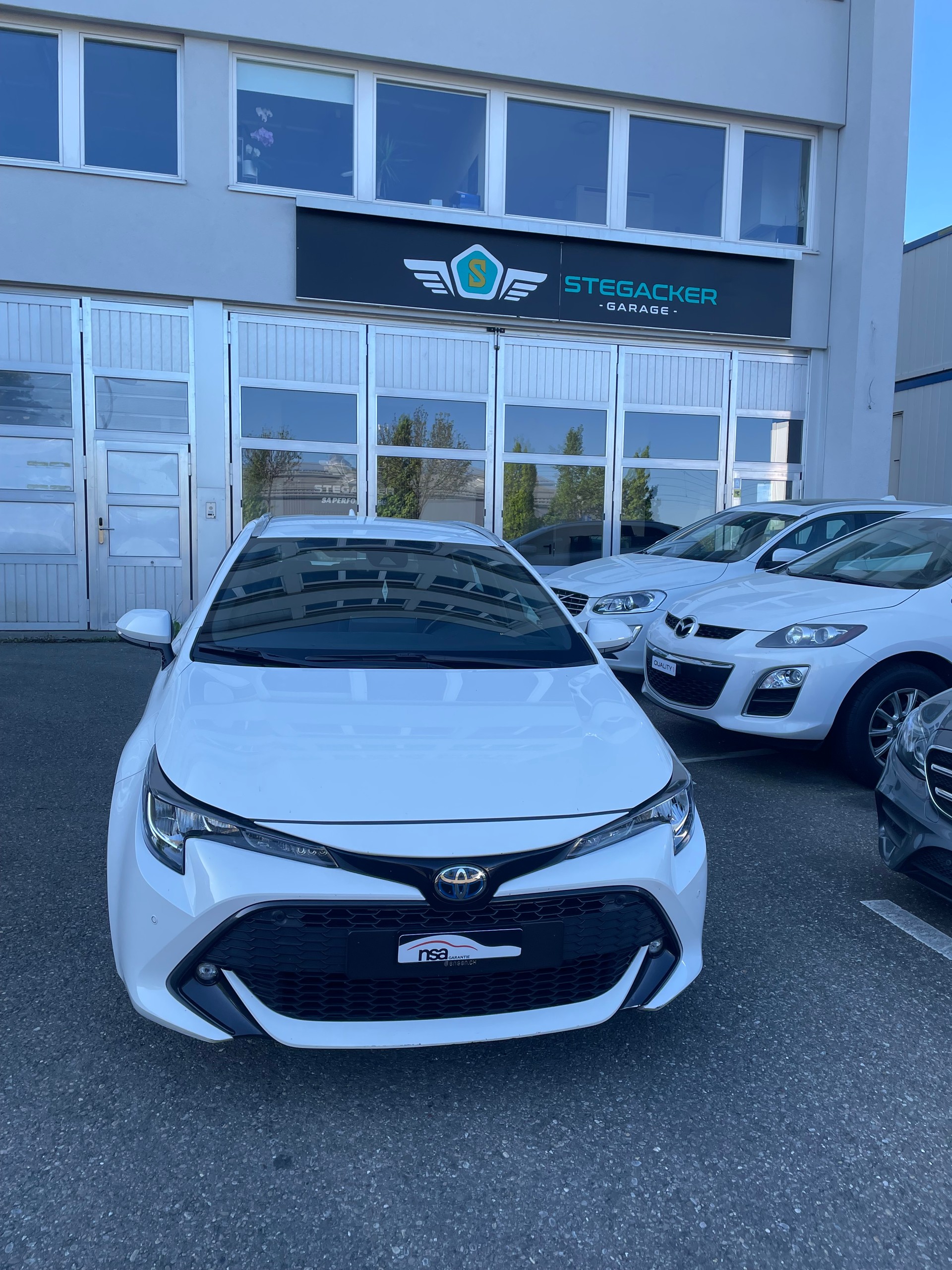 TOYOTA Corolla Touring Sports 1.8 HSD Active e-CVT