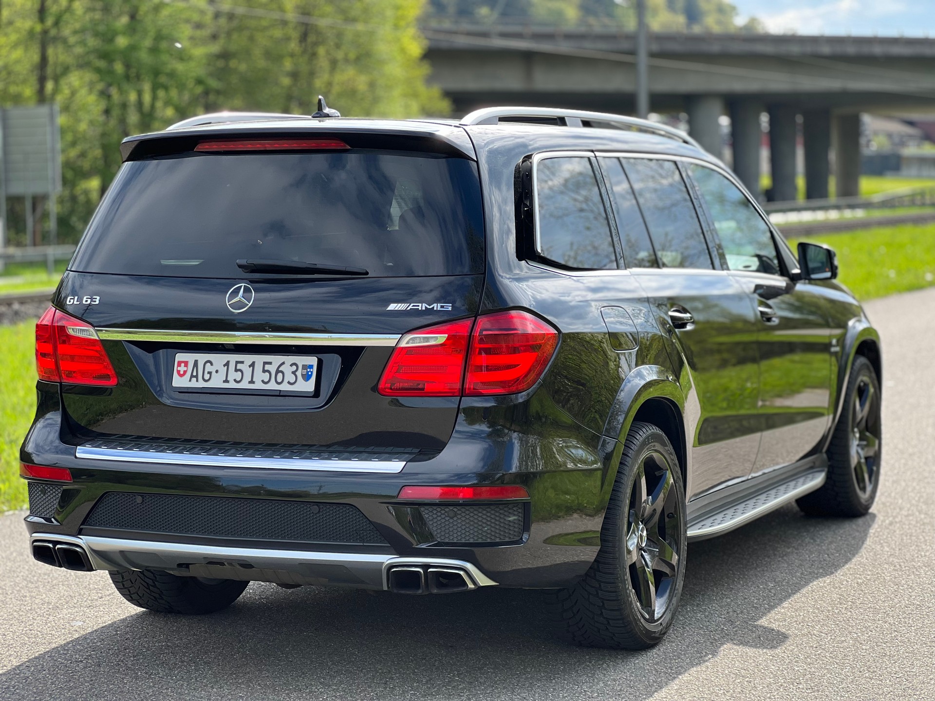 MERCEDES-BENZ GL 63 AMG 4Matic Speedshift Plus 7G-Tronic-image-5