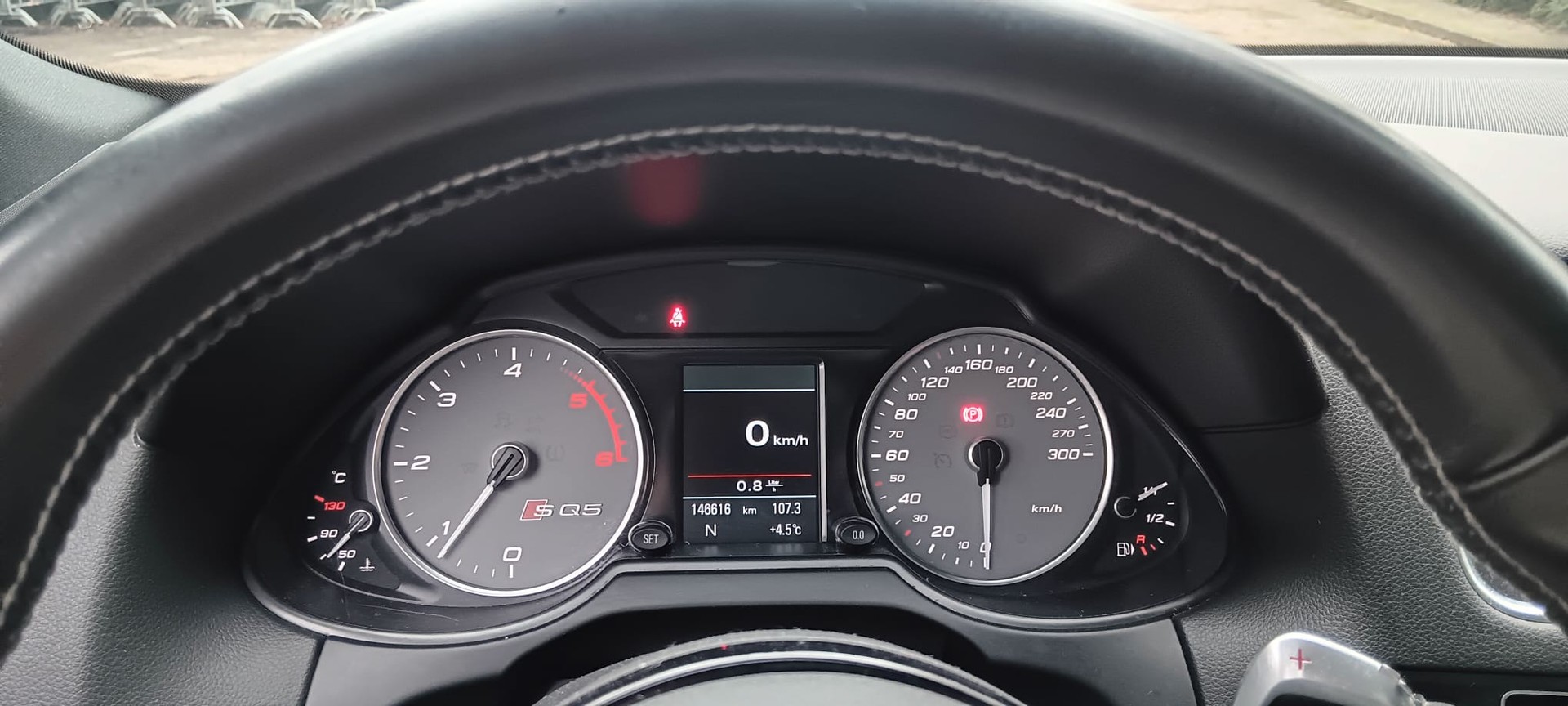 AUDI SQ5 3.0 TDI quattro tiptronic-image-10