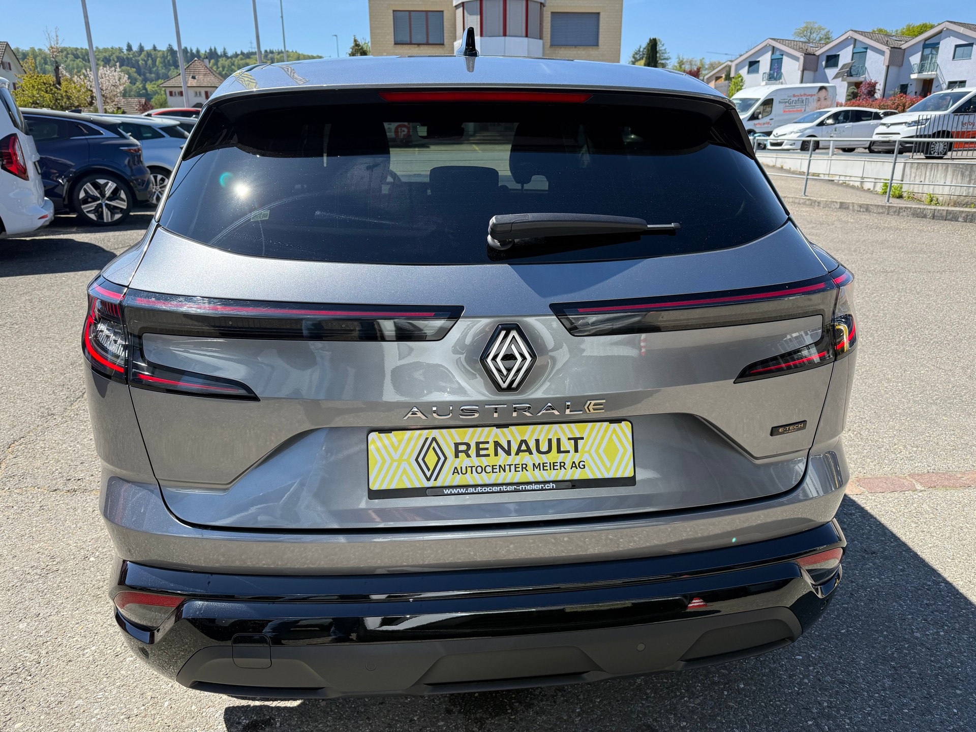 RENAULT Austral 1.2 HEV 200 Techno A-image-4