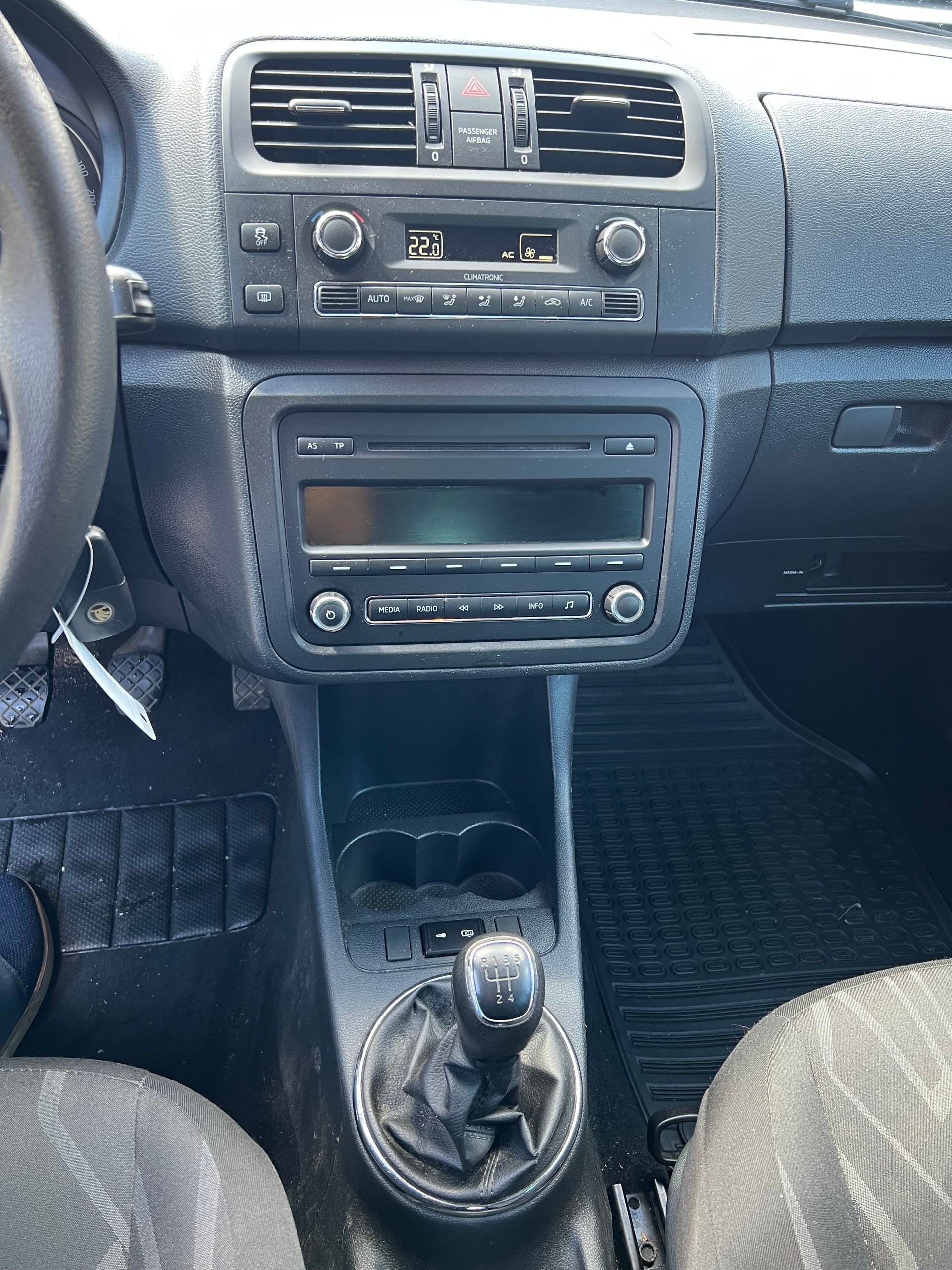 SKODA Fabia 1.2 TSI Ambition Plus-image-6
