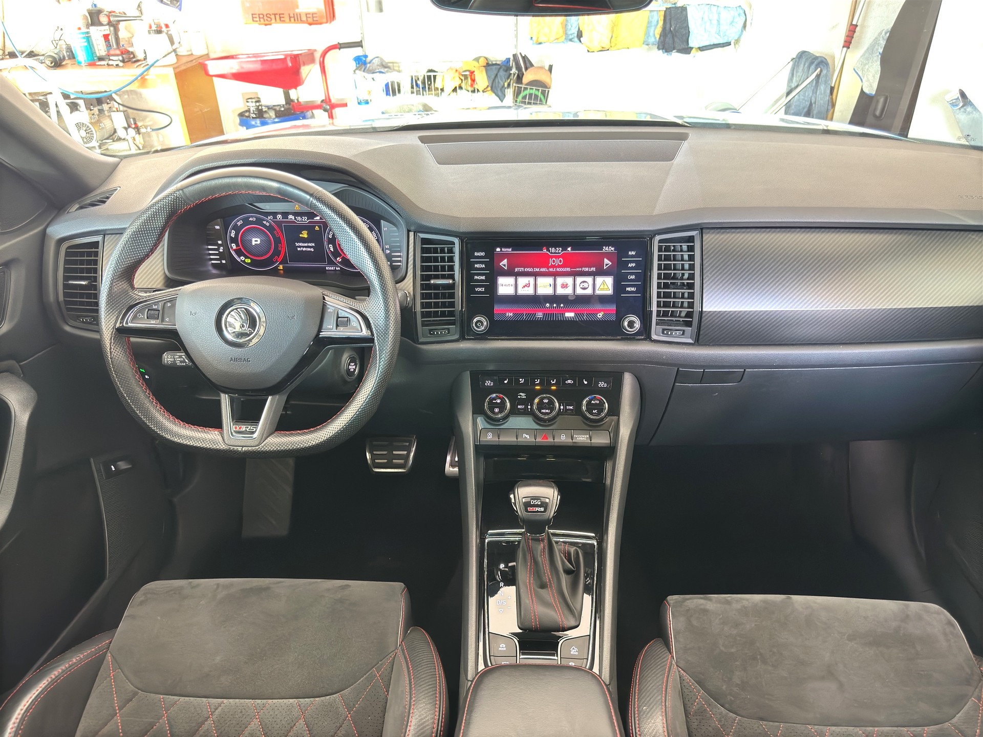 SKODA Kodiaq 2.0 Bi-TDI SCR RS 4x4 DSG-image-11