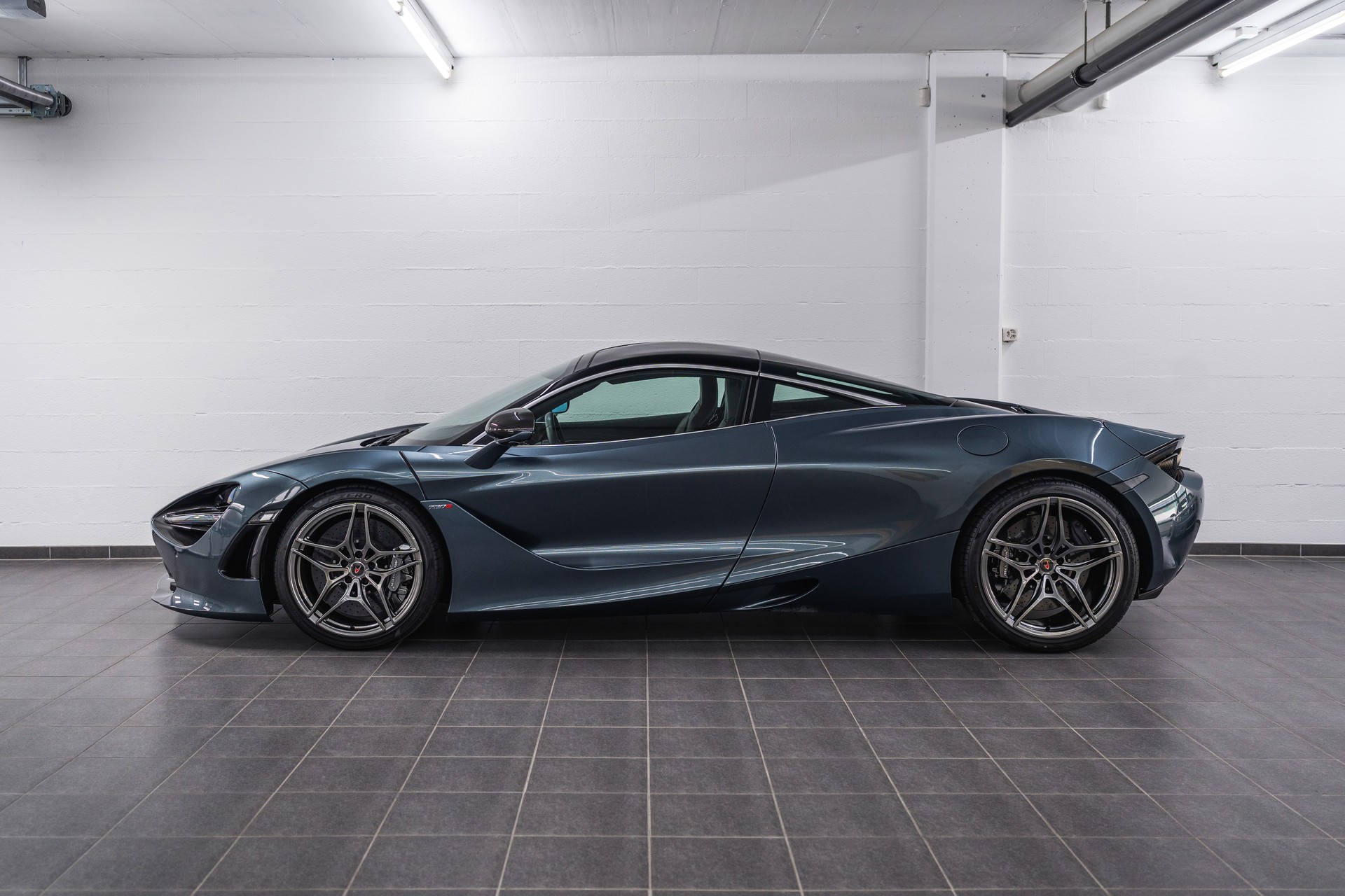 McLAREN 720S Coupé Luxury 4.0 V8 SSG-image-4