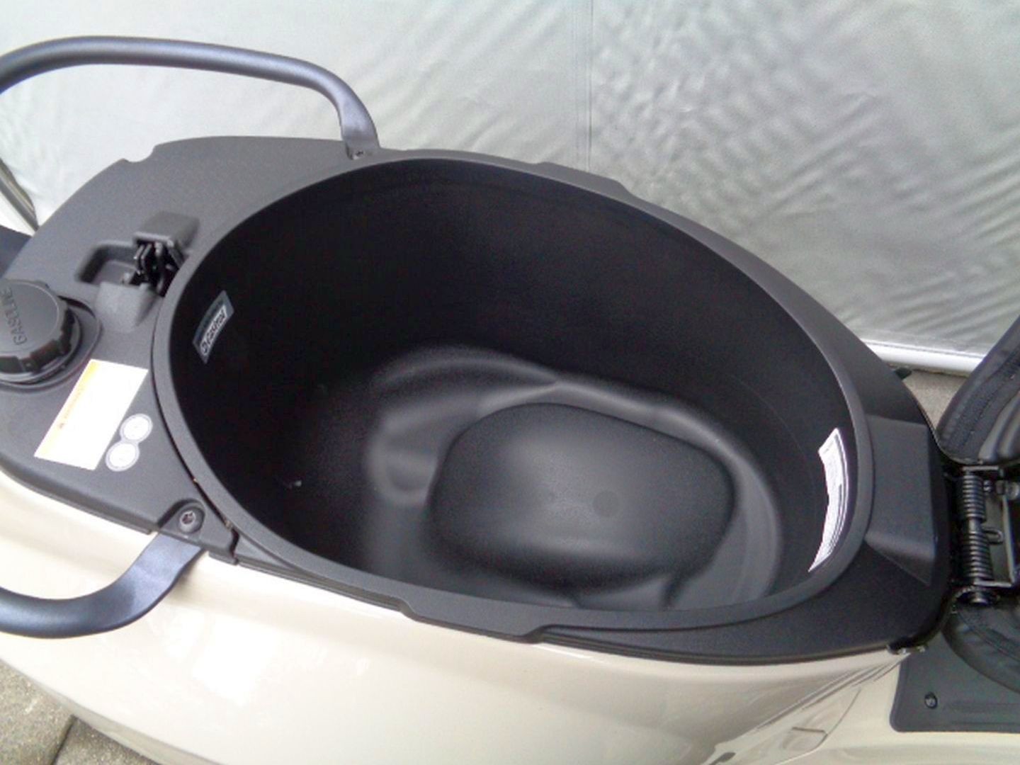 PIAGGIO VESPA PRIMAVERA SPORT 125 ABS 12" E5-image-6