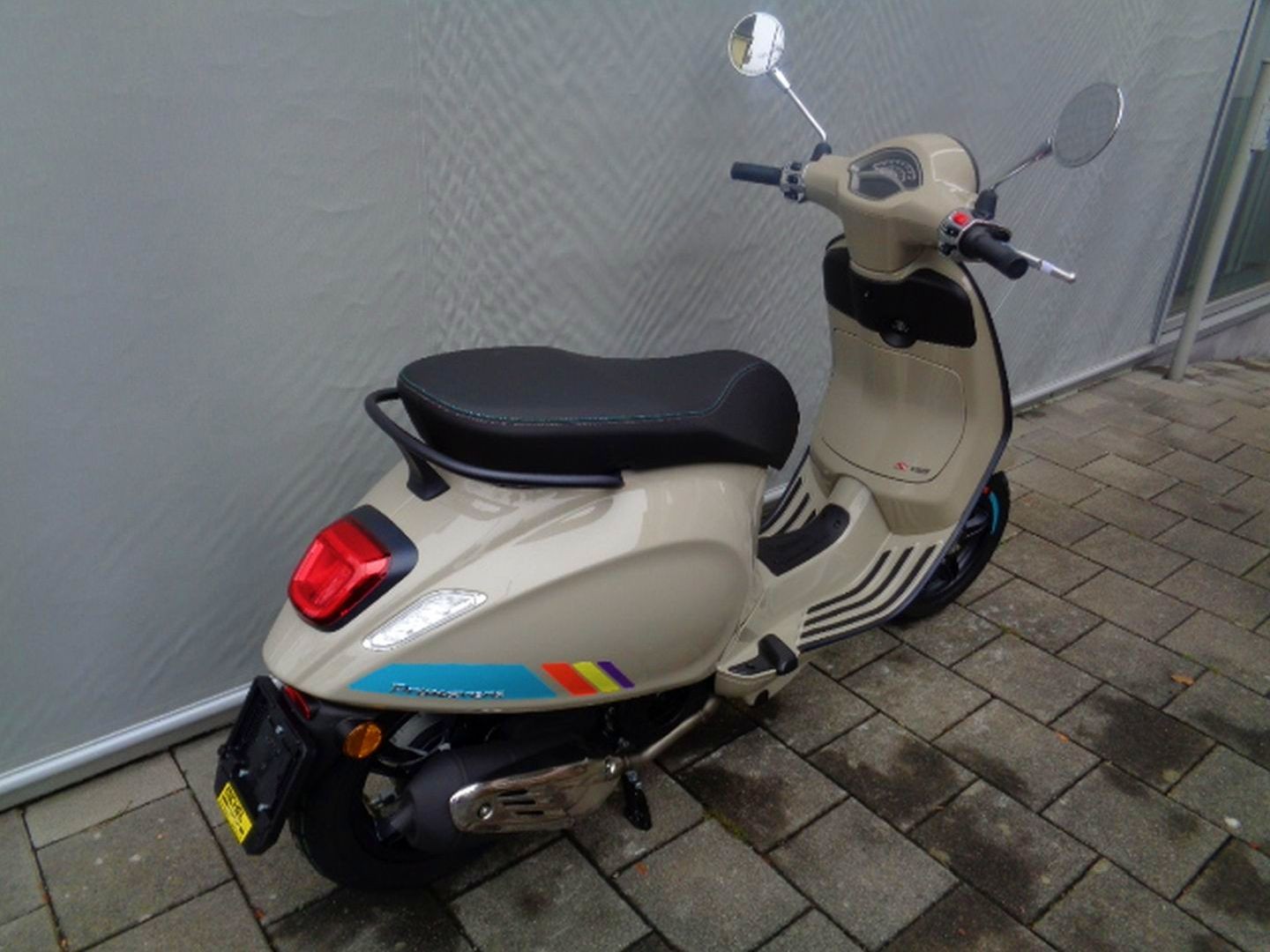 PIAGGIO VESPA PRIMAVERA SPORT 125 ABS 12" E5-image-4