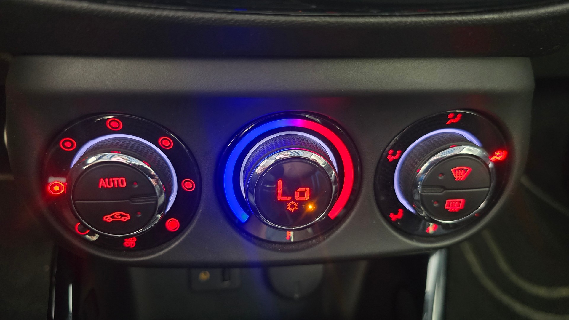 OPEL Adam 1.0 ecoFLEX Turbo SLAM-image-14
