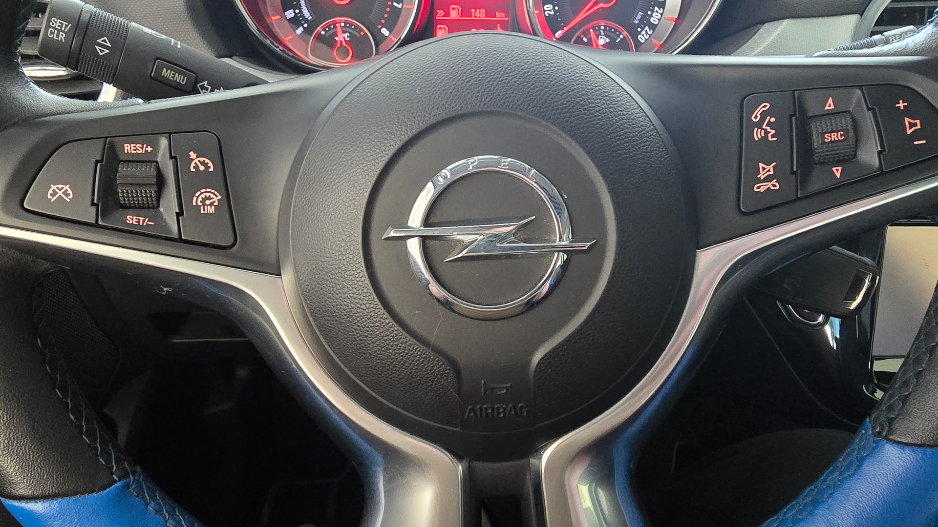 OPEL Adam 1.0 ecoFLEX Turbo SLAM-image-10