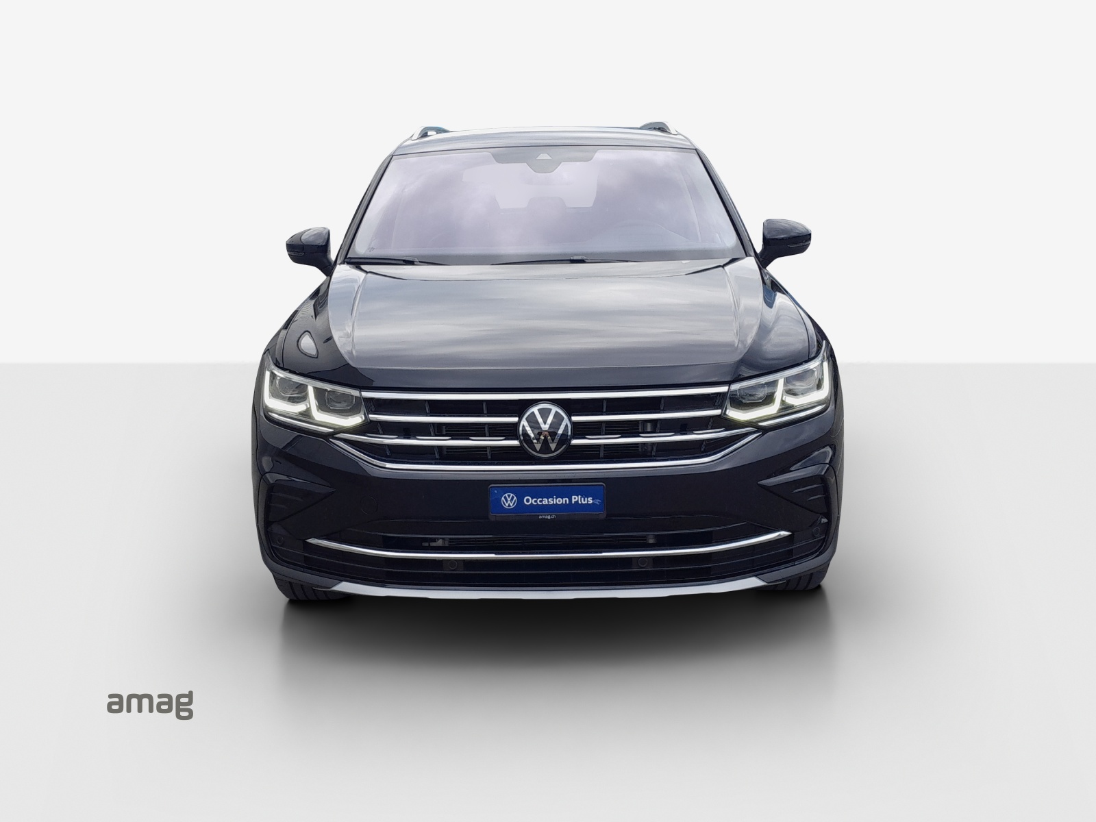 VW Tiguan 2.0 TDI SCR Elegance 4Motion DSG-image-6