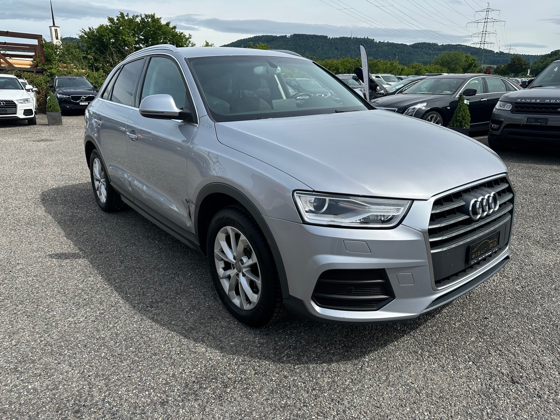 AUDI Q3 2.0 TDI-image-1