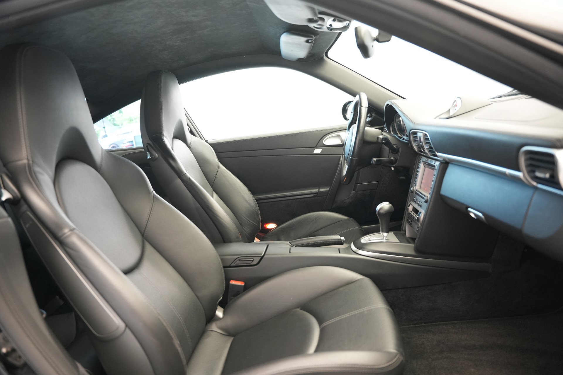 PORSCHE 911 Turbo 997.2 *Rinspeed Felgen*-image-13