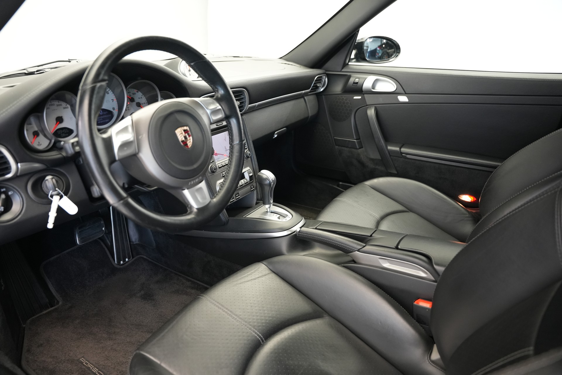 PORSCHE 911 Turbo 997.2 *Rinspeed Felgen*-image-9