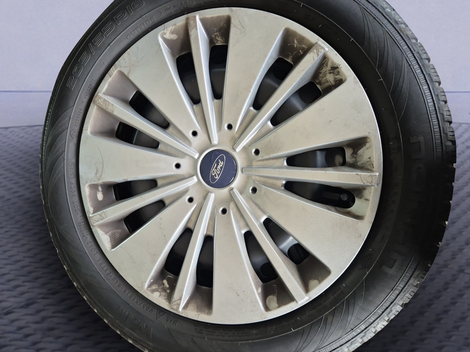 FORD Focus 1.5 SCTi Titanium-image-15