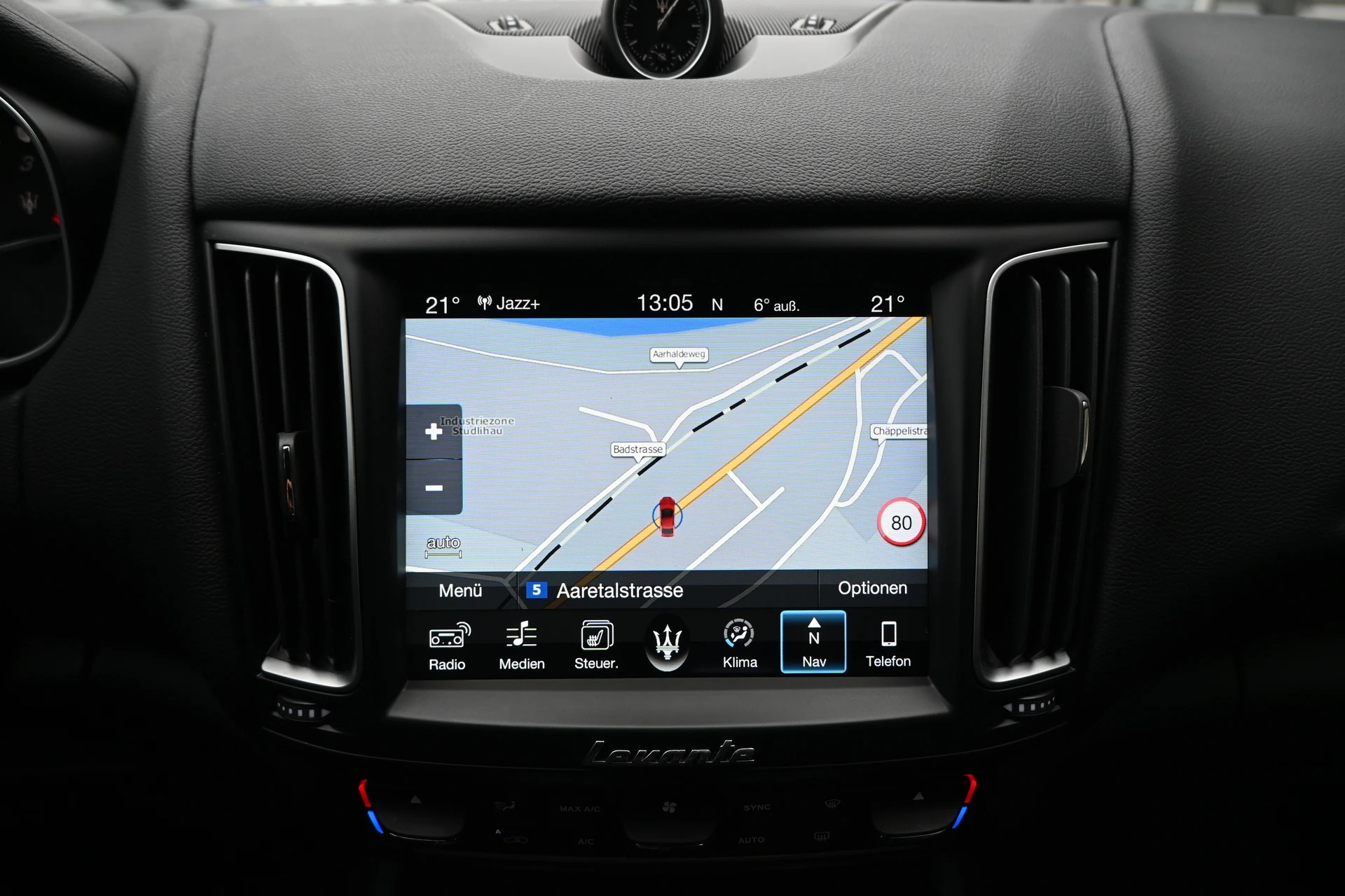MASERATI Levante D 3.0 V6 Automatica 4X4 275PS (CH Auto)-image-27