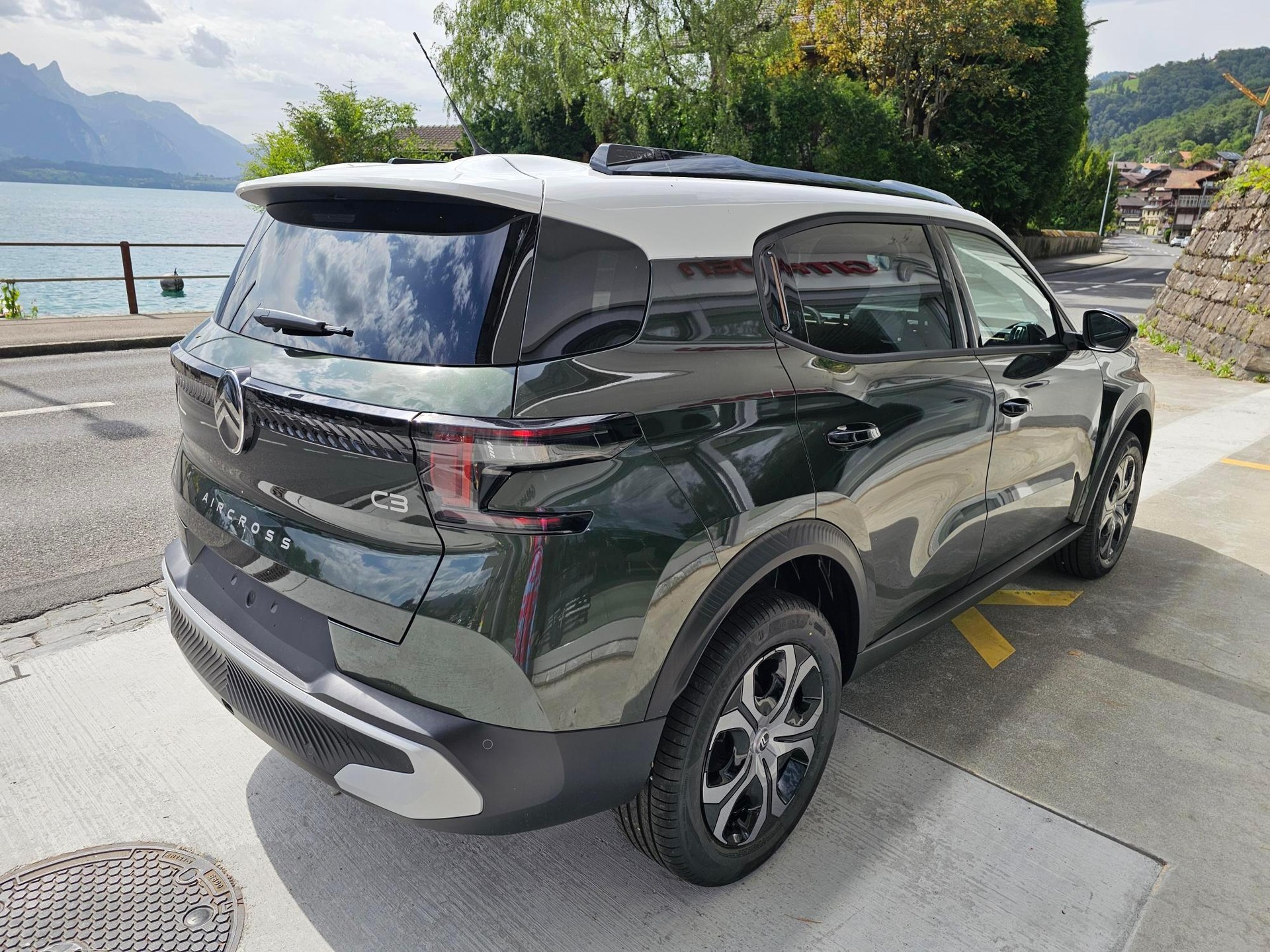 CITROEN C3 Aircross 1.2 Hybrid Plus-image-4