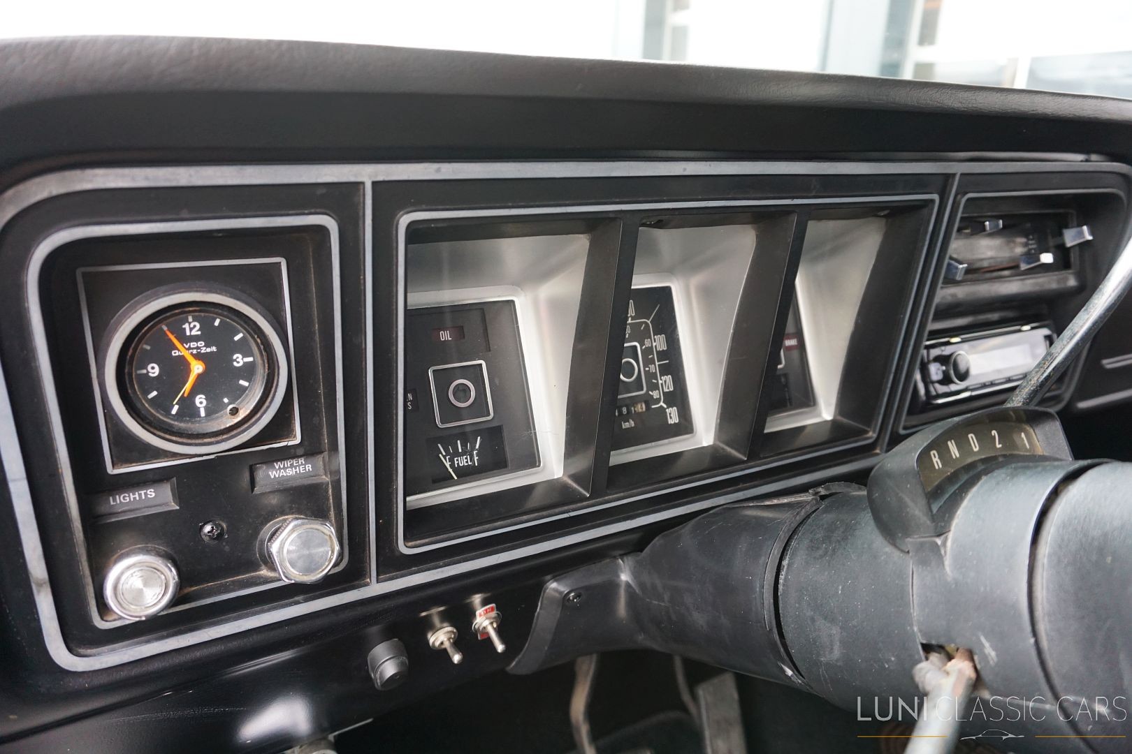 FORD Bronco-image-19