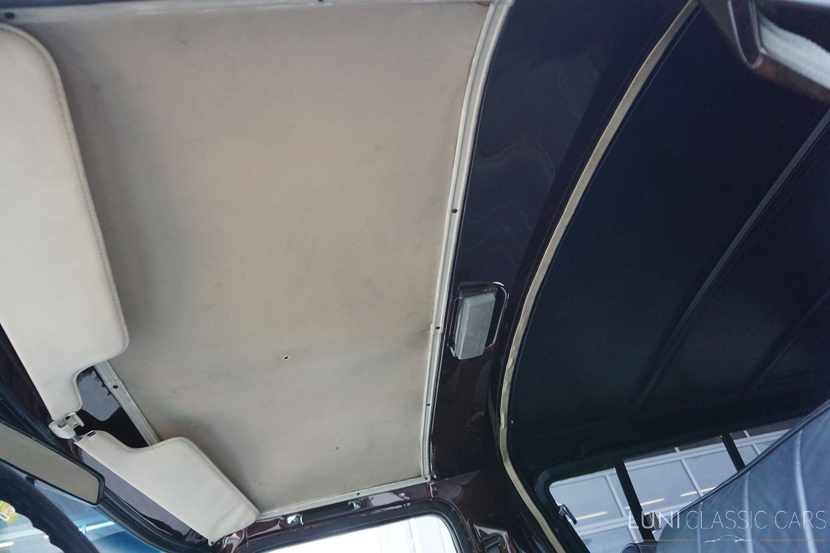 FORD Bronco-image-23