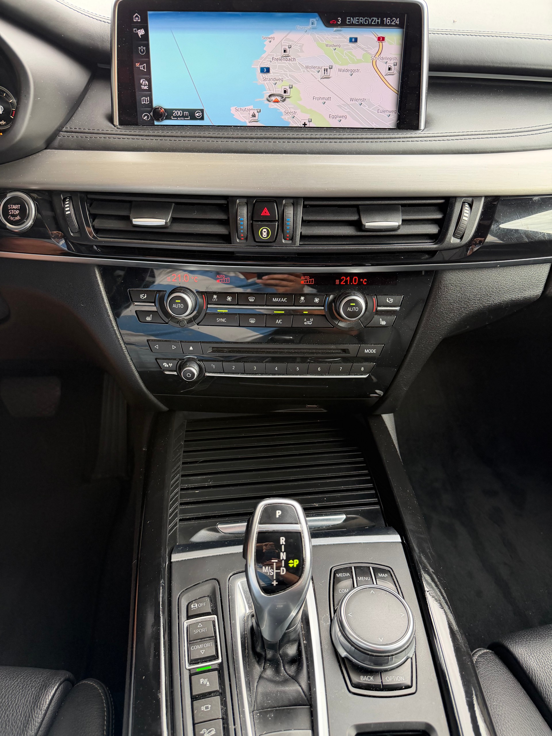 BMW X5 xDrive 40d Steptronic-image-10
