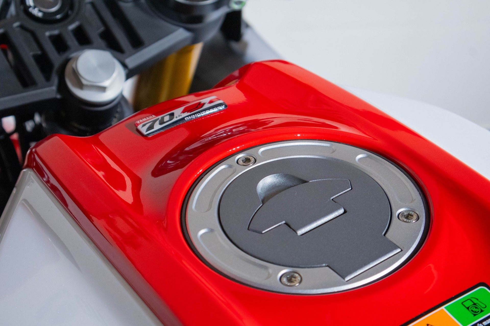 YAMAHA R125 70th Anniversary-image-14