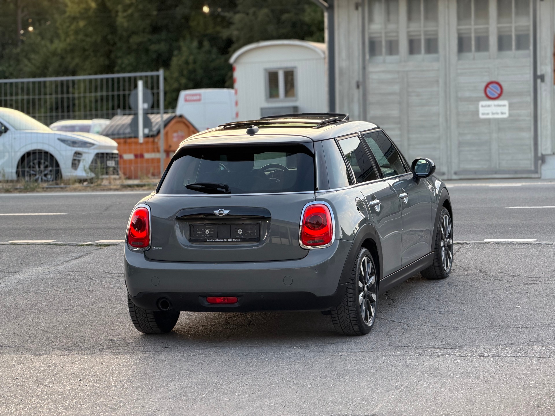 MINI Cooper Classic Edition Steptronic-image-4