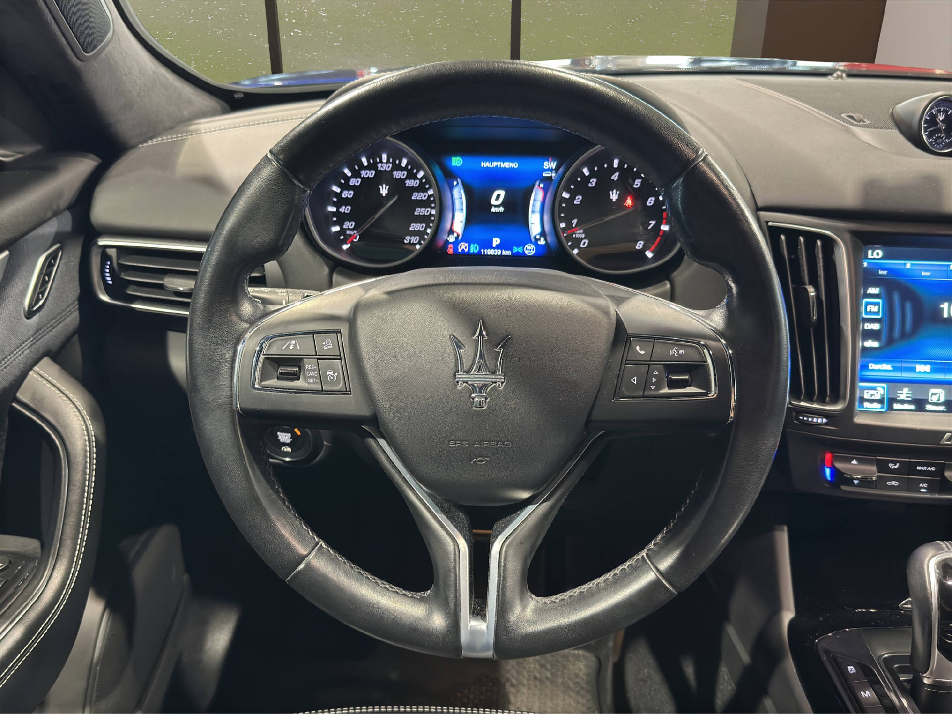 MASERATI Levante 3.0 V6 S-image-12
