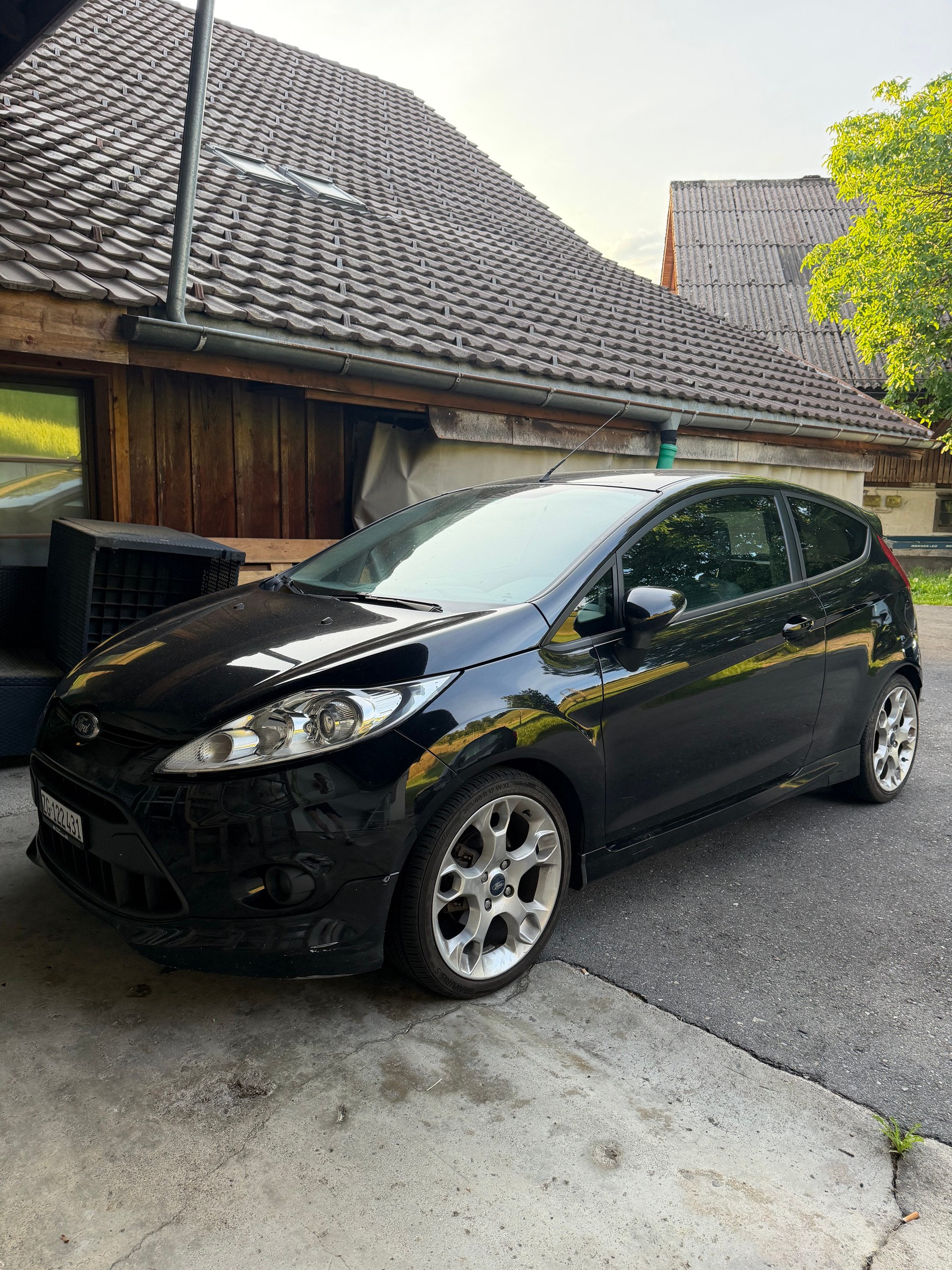 FORD Fiesta 1.6 16V Sport-showroom-element-1