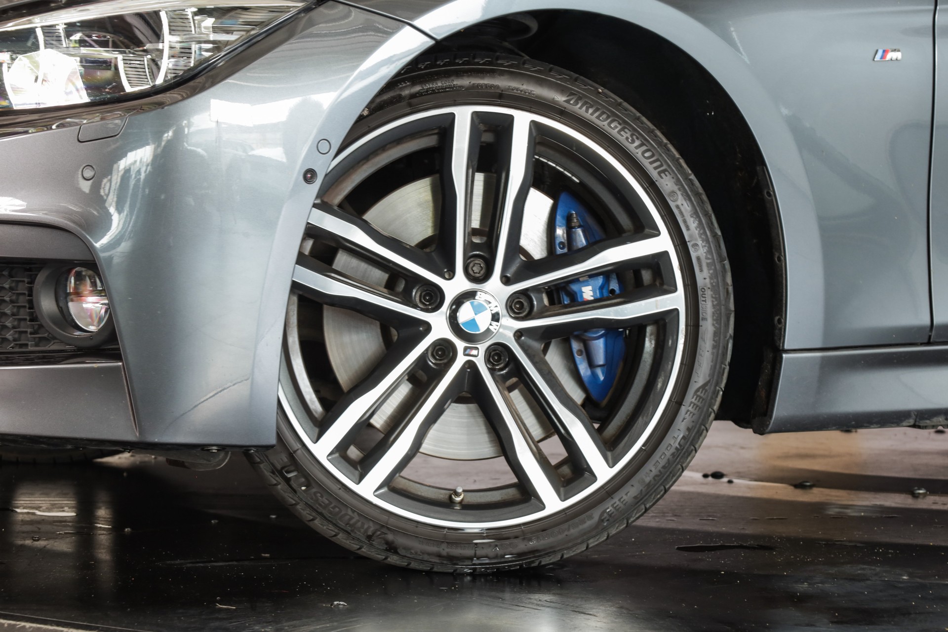 BMW 340i xDrive Touring Edition M Sport Steptronic-image-7