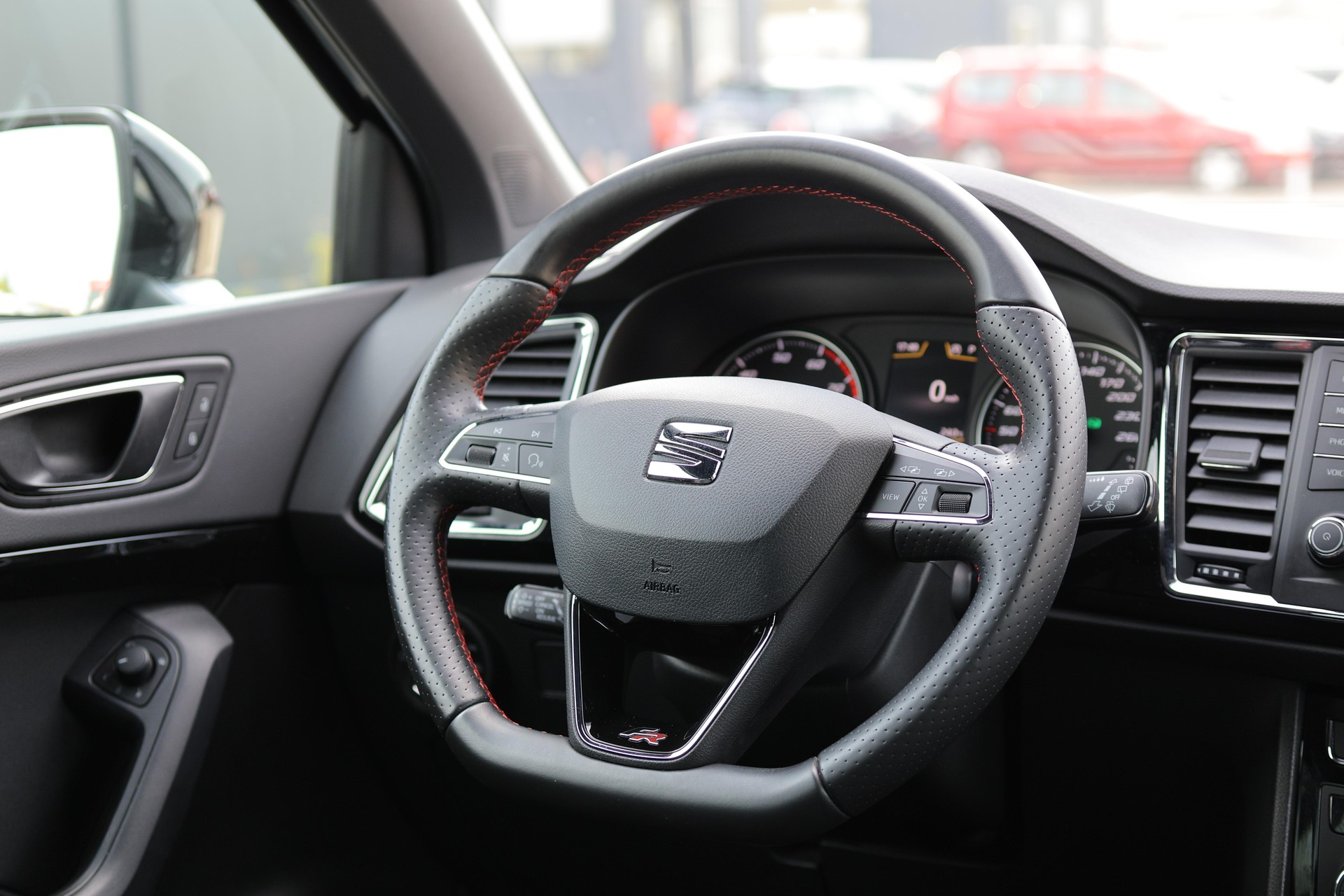 SEAT Ateca 2.0 TSI FR 4Drive DSG-image-21