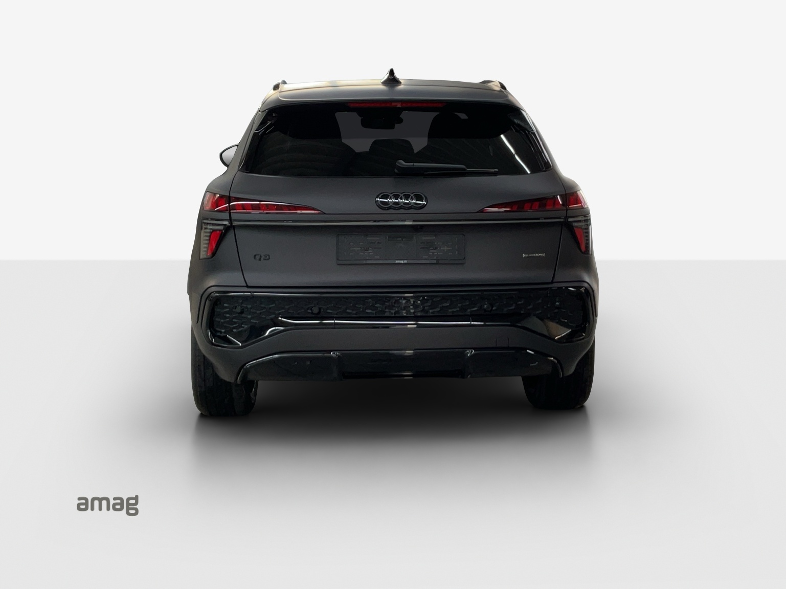 AUDI Q3 SUV TFSI quattro 195 kW S tronic-showroom-element-3