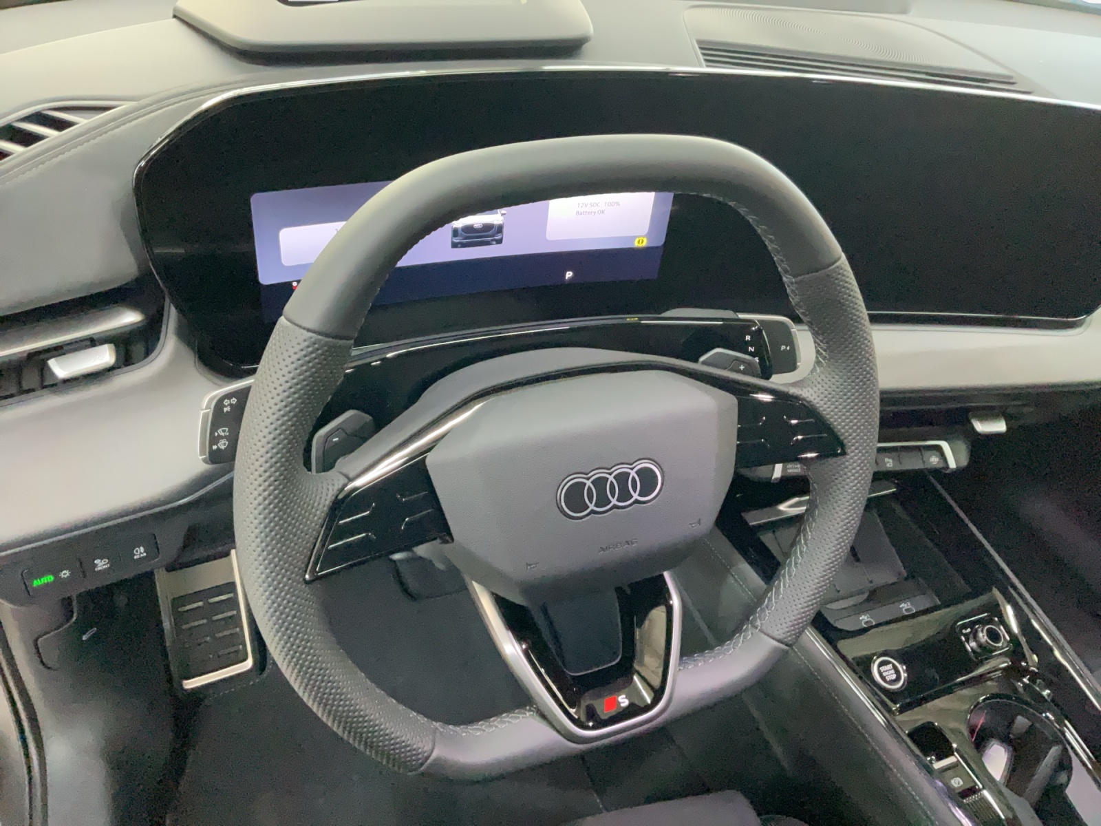 AUDI Q3 SUV TFSI quattro 195 kW S tronic-image-9