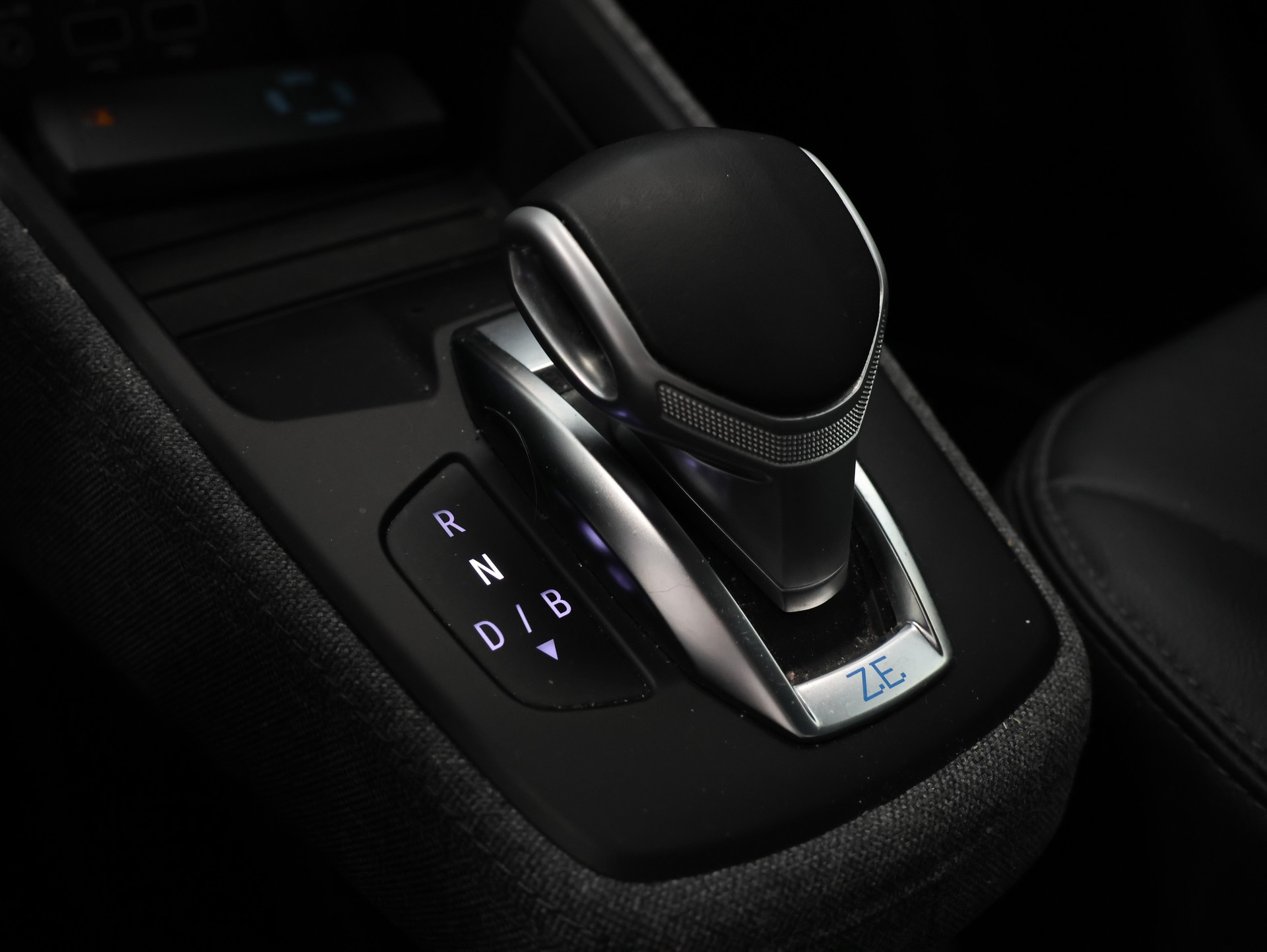 RENAULT Zoe Intens R135 (Batterie Miete) *Sitzheizung* *Rückfahrkamera*-image-21