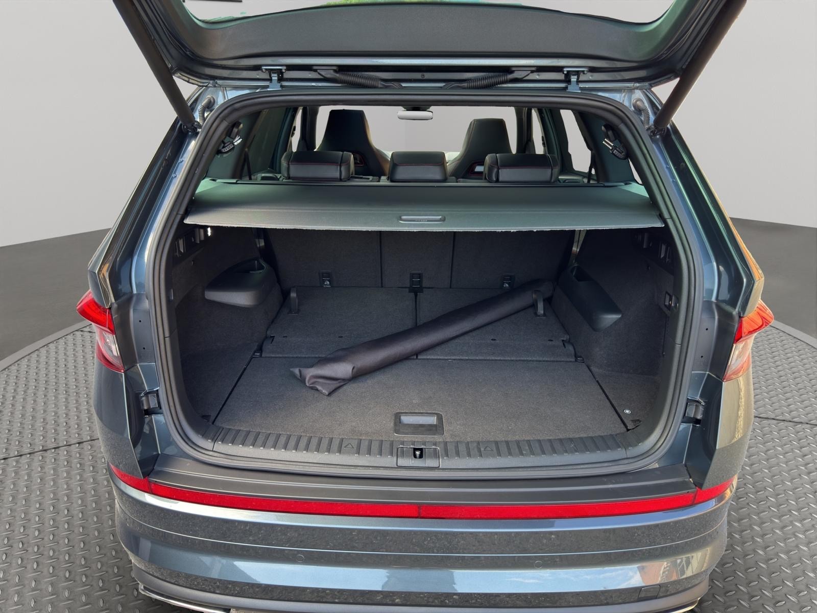 SKODA Kodiaq 2.0 Bi-TDI SCR RS 4x4 DSG 7-Plätze (Lessing oder Finanzierung möglich!)-image-5