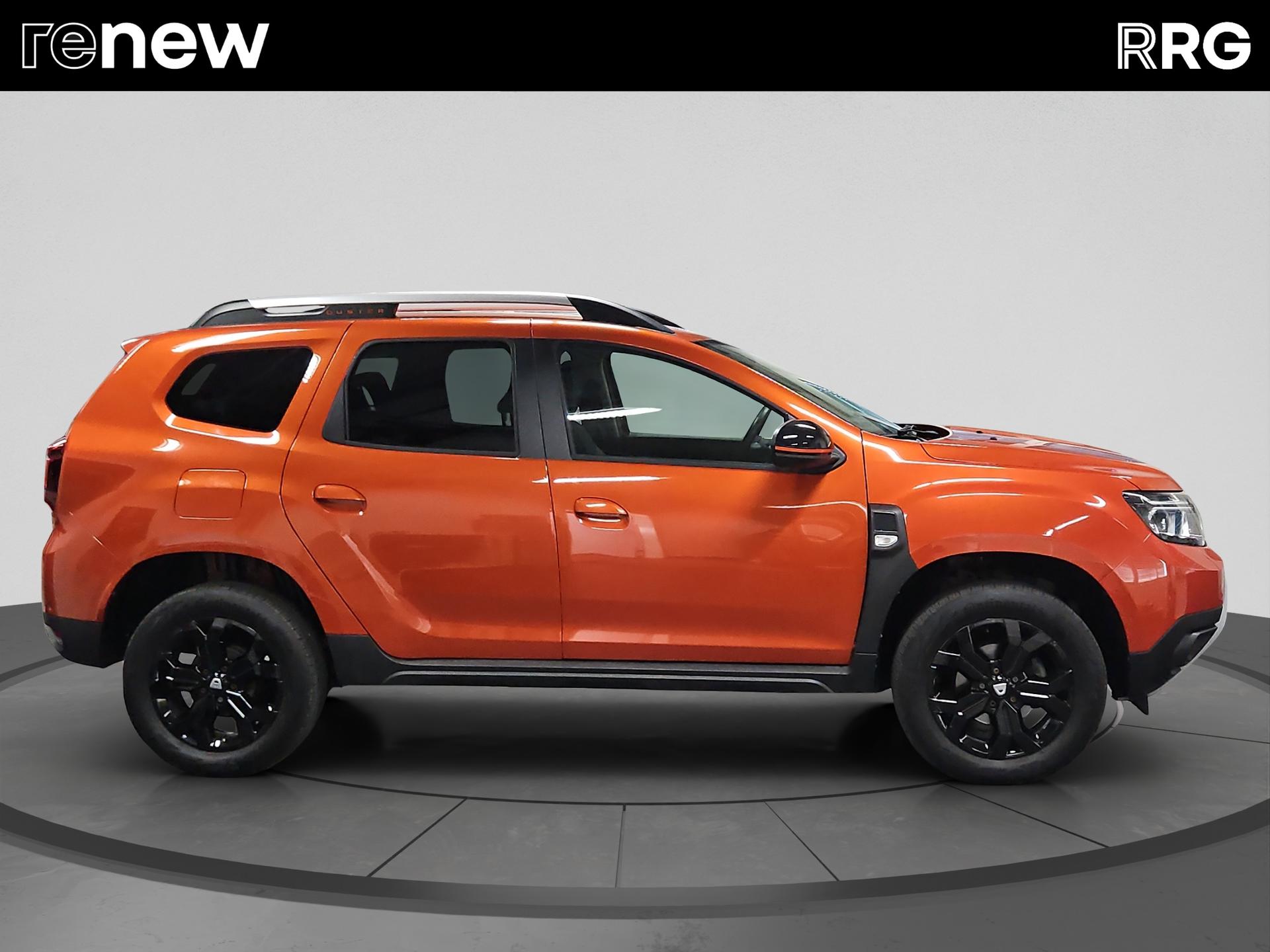 DACIA Duster TCe 150 Extreme EDC 4x2-showroom-element-1