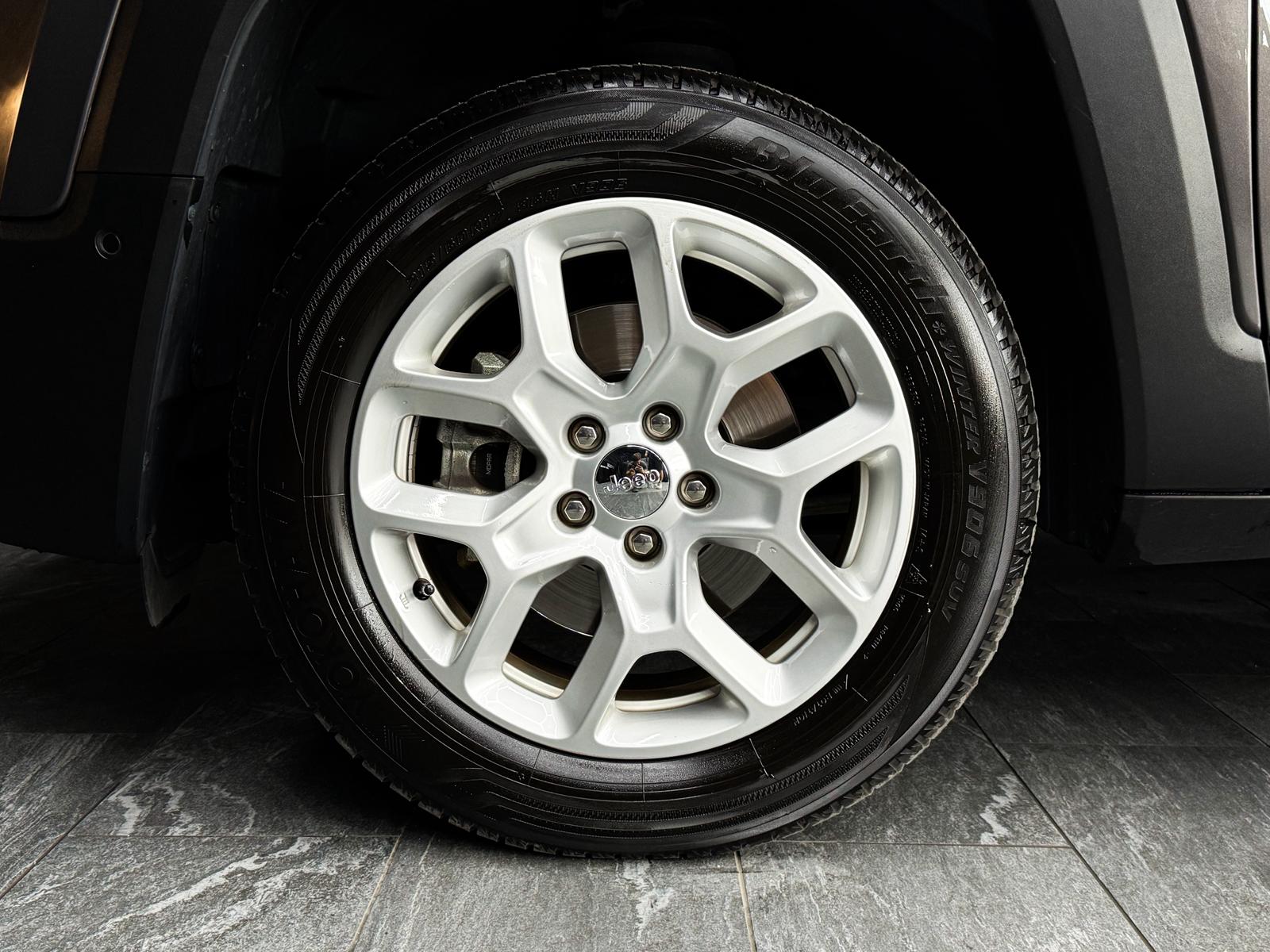 JEEP Renegade 1.4 Turbo Limited AWD-image-19