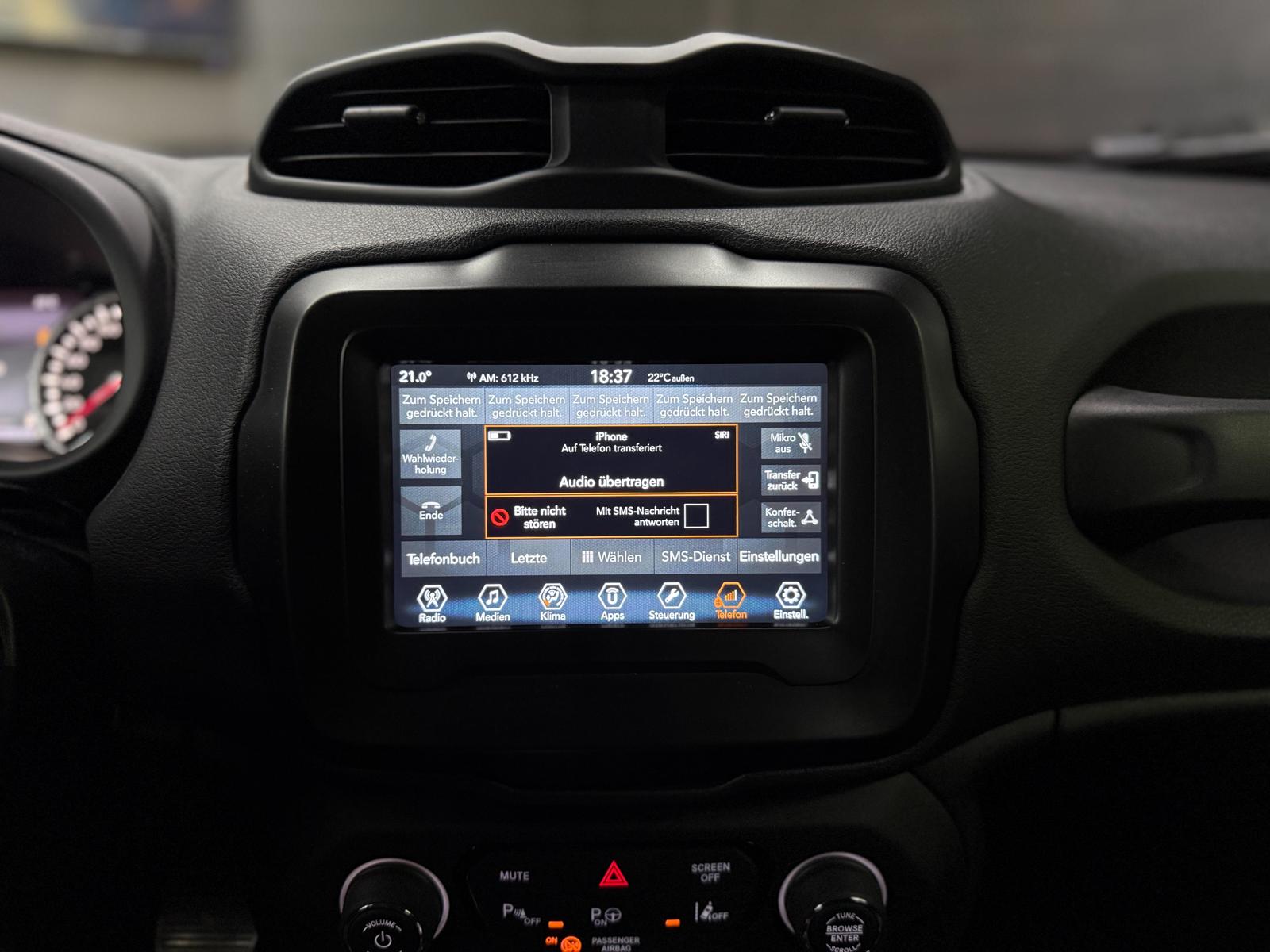 JEEP Renegade 1.4 Turbo Limited AWD-image-17