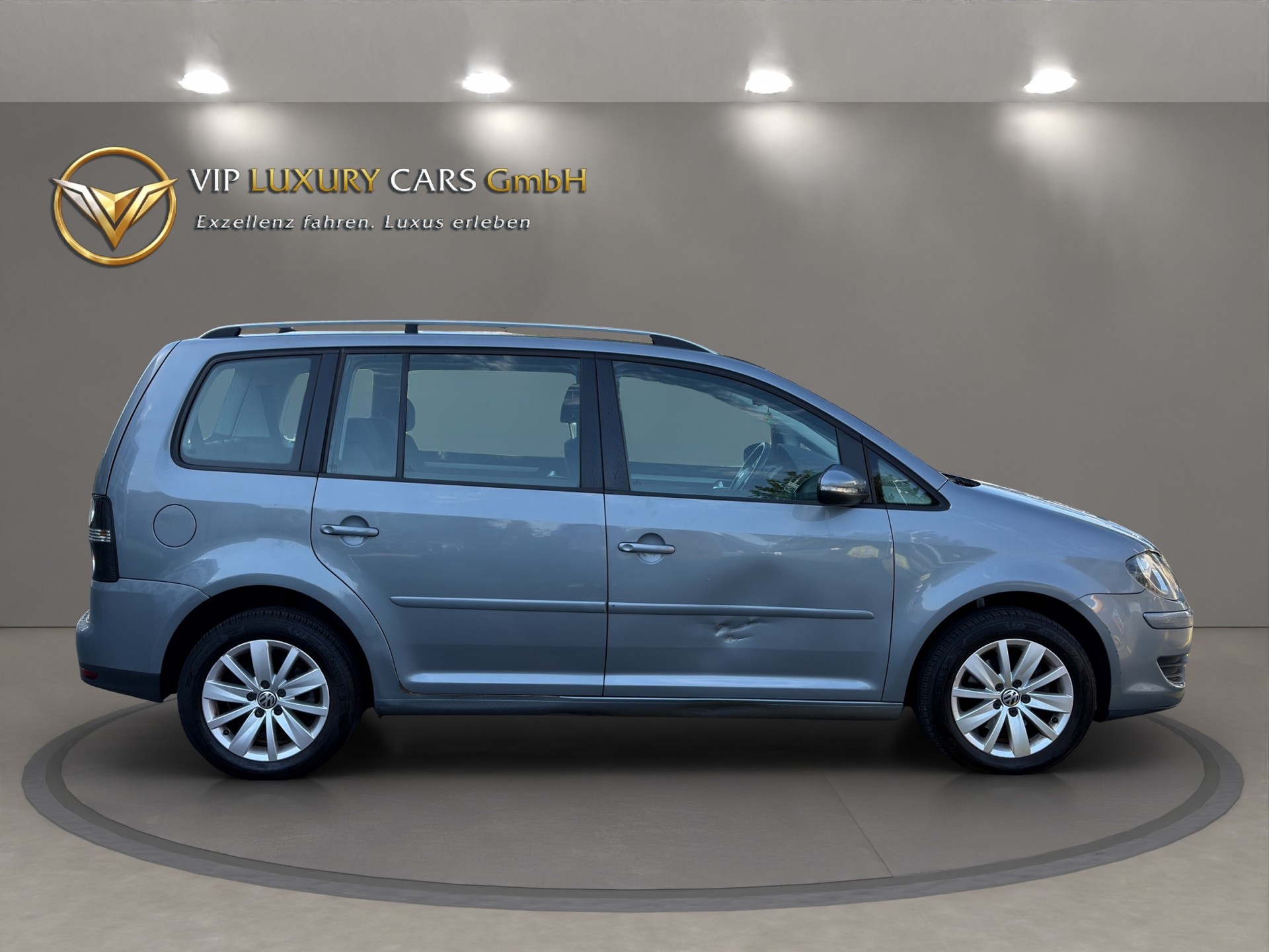 VW Touran 1.4 TSI Team DSG 7 plätze-image-8