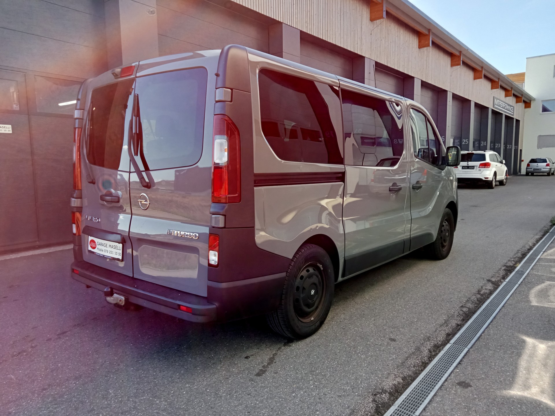 OPEL Vivaro 1.6 CDTI Combi+ 2.9t L2H1-image-4