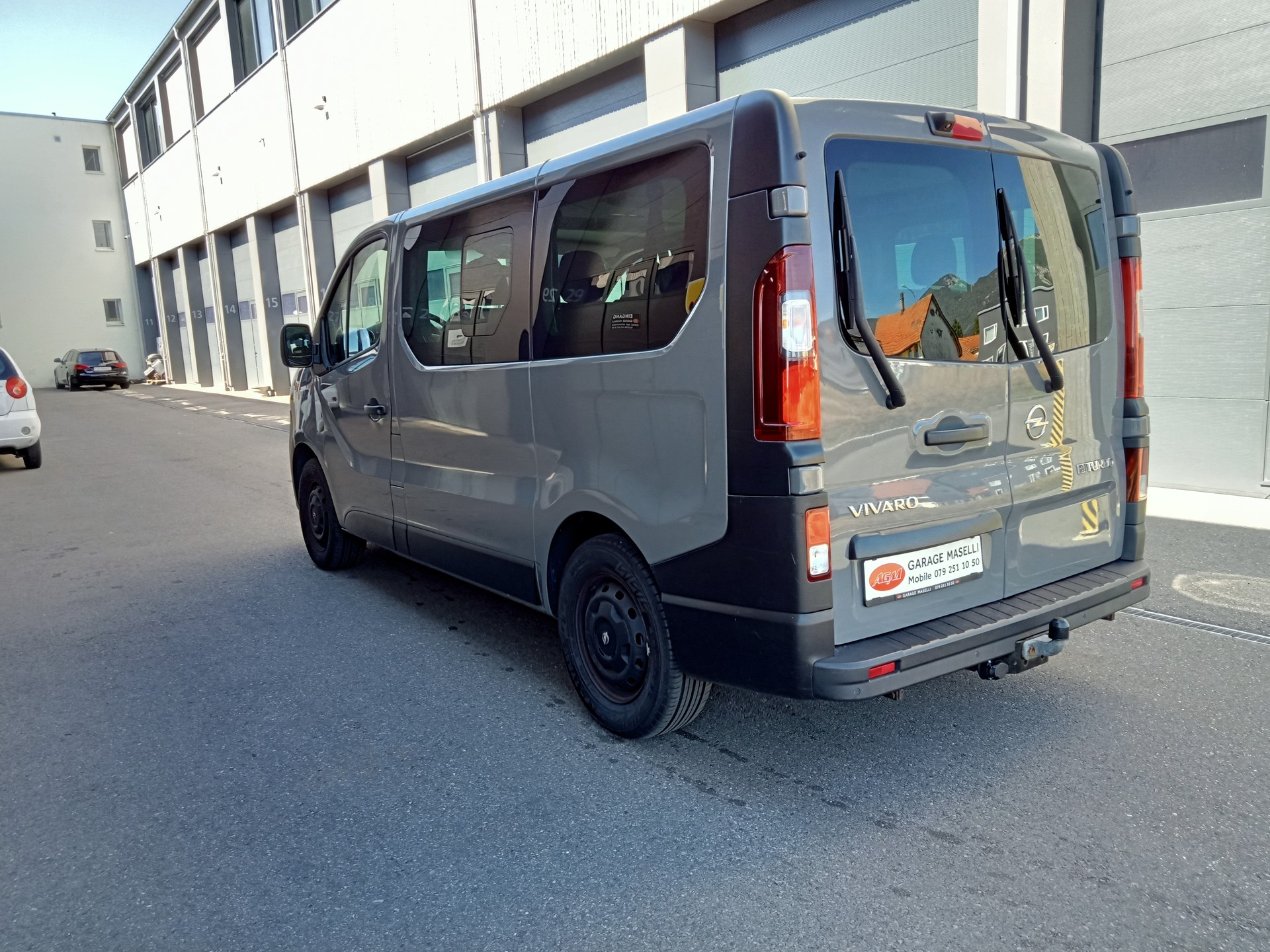 OPEL Vivaro 1.6 CDTI Combi+ 2.9t L2H1-image-5