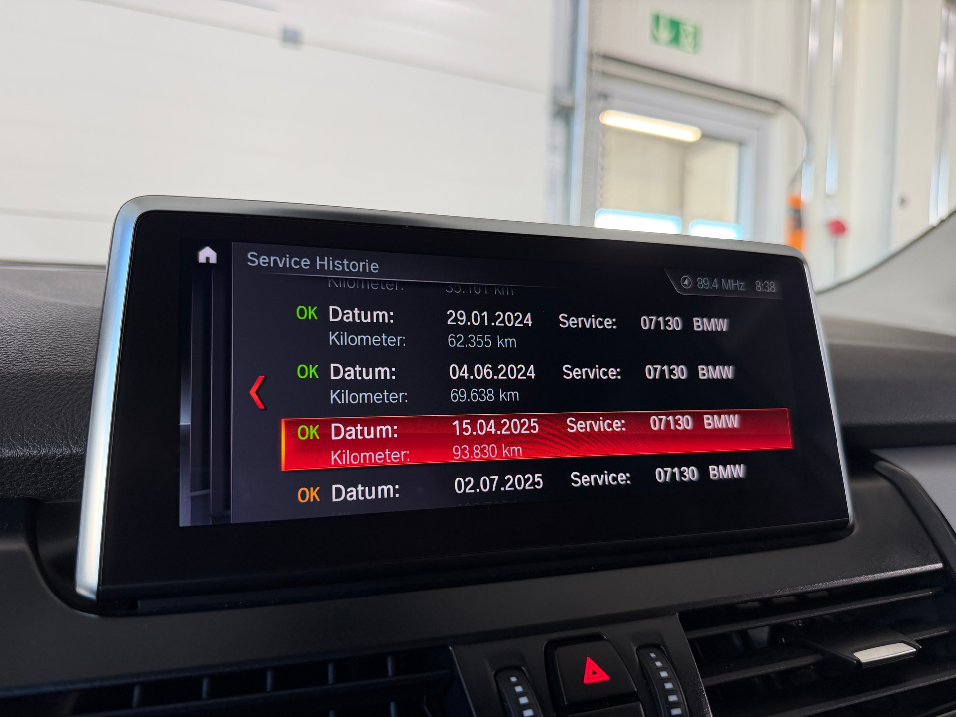 BMW 220d xDrive Gran Tourer Steptronic (CH)-image-12